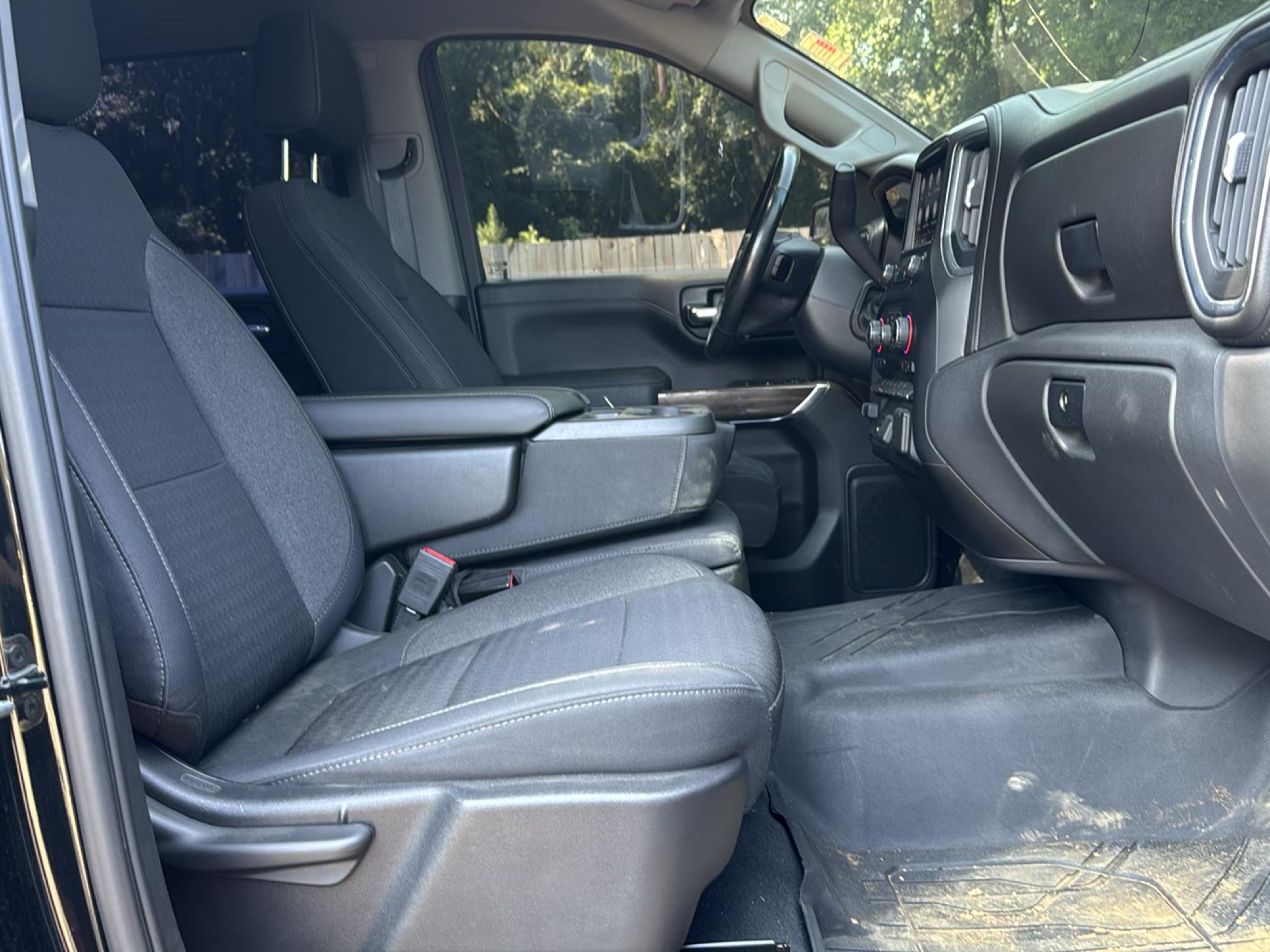 Chevrolet Silverado 1500 4WD Crew Cab 147" LT 2019