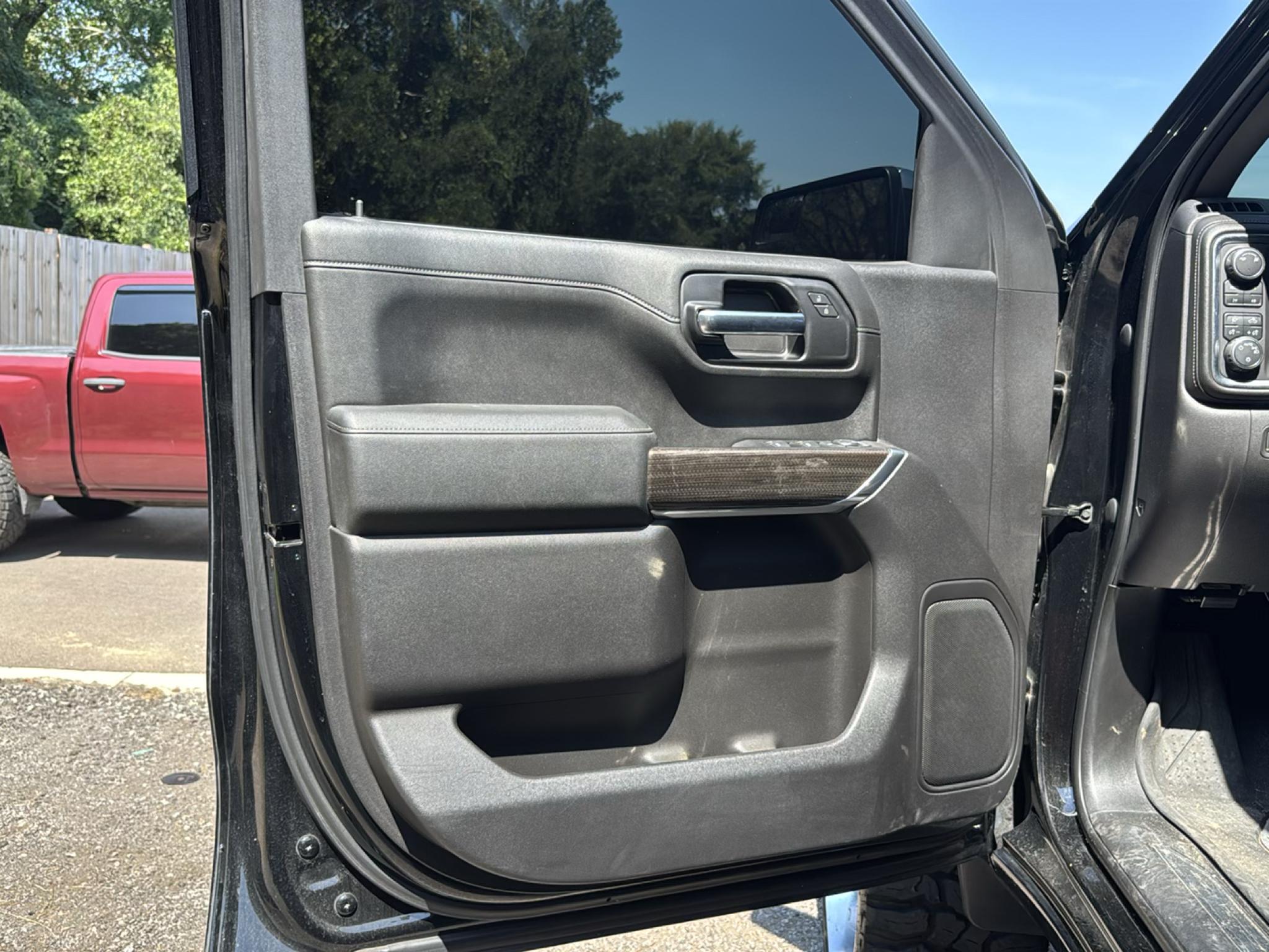 Chevrolet Silverado 1500 4WD Crew Cab 147" LT 2019