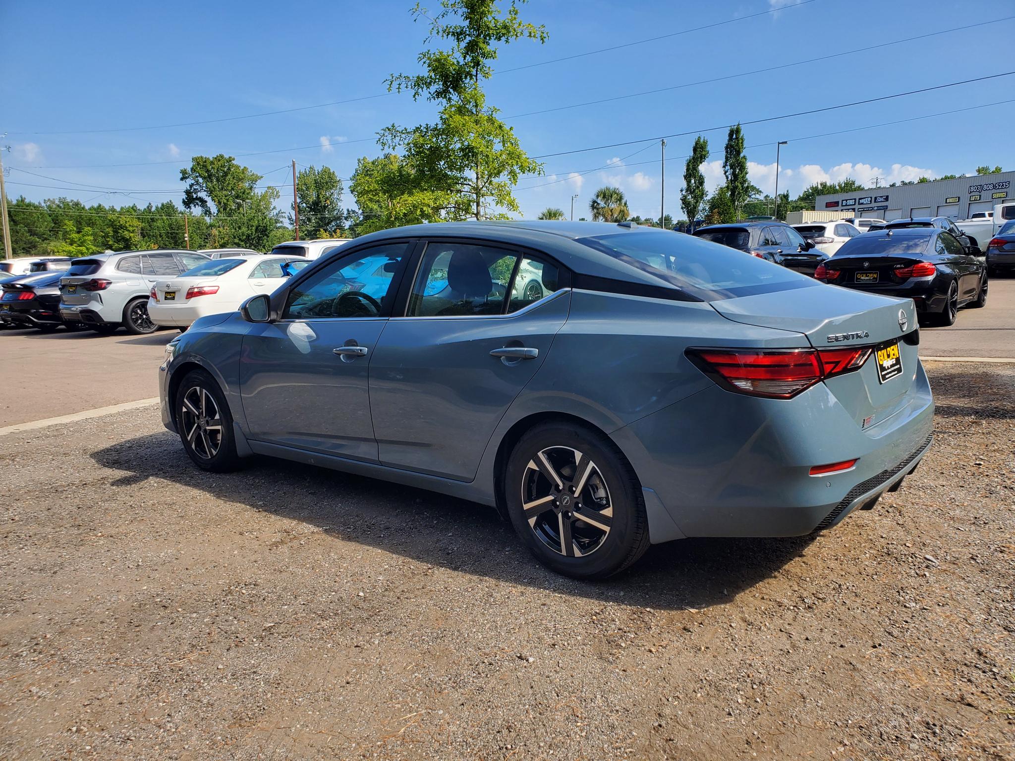Nissan Sentra SV 2025