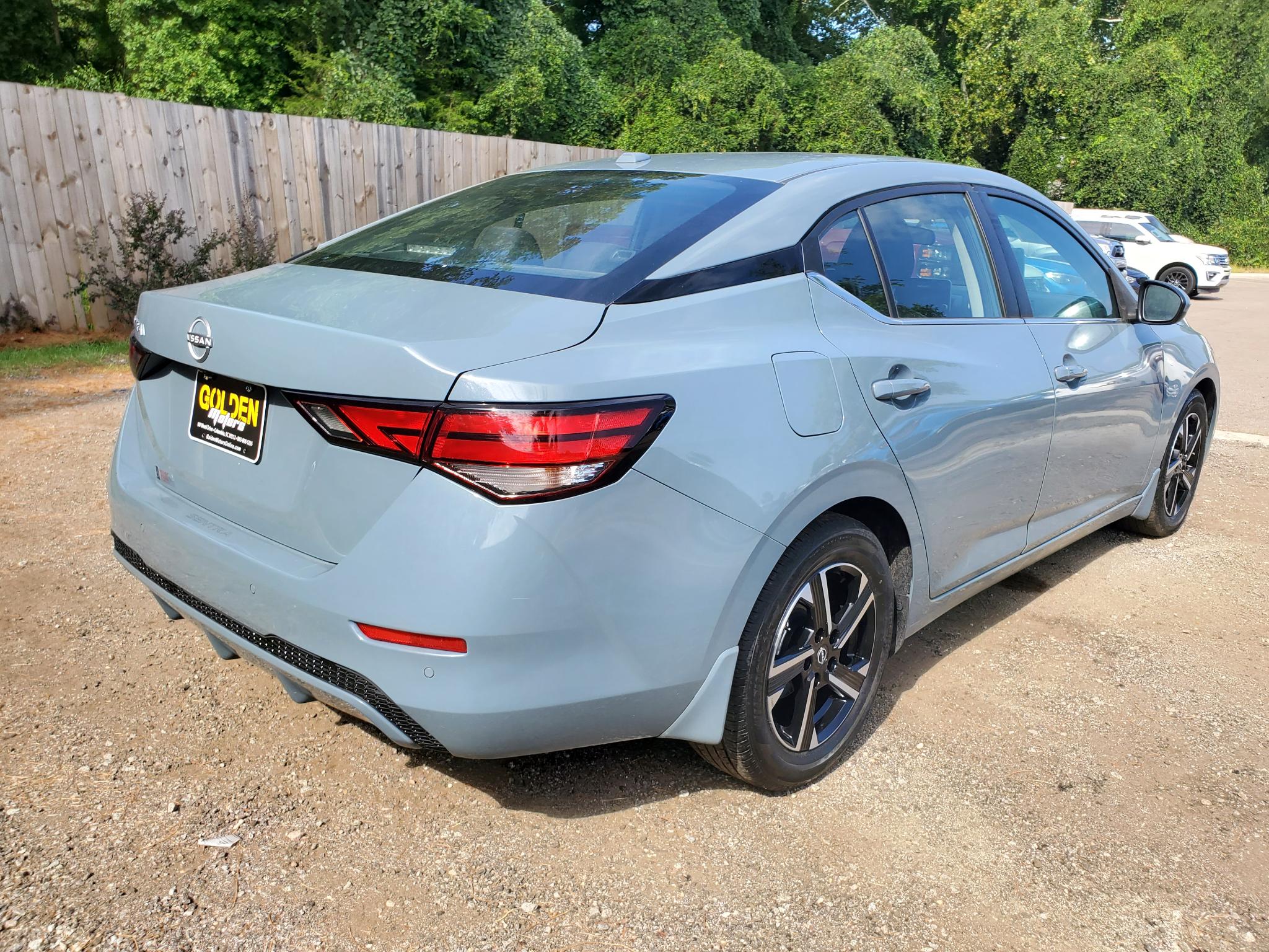 Nissan Sentra SV 2025
