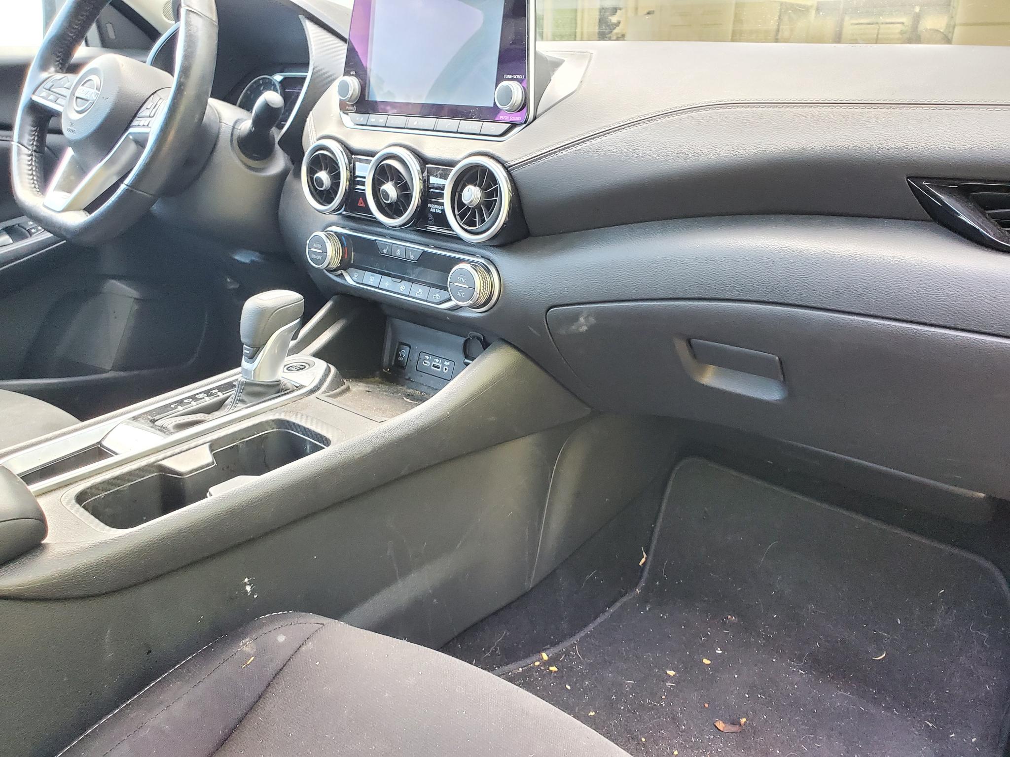 Nissan Sentra SV 2025
