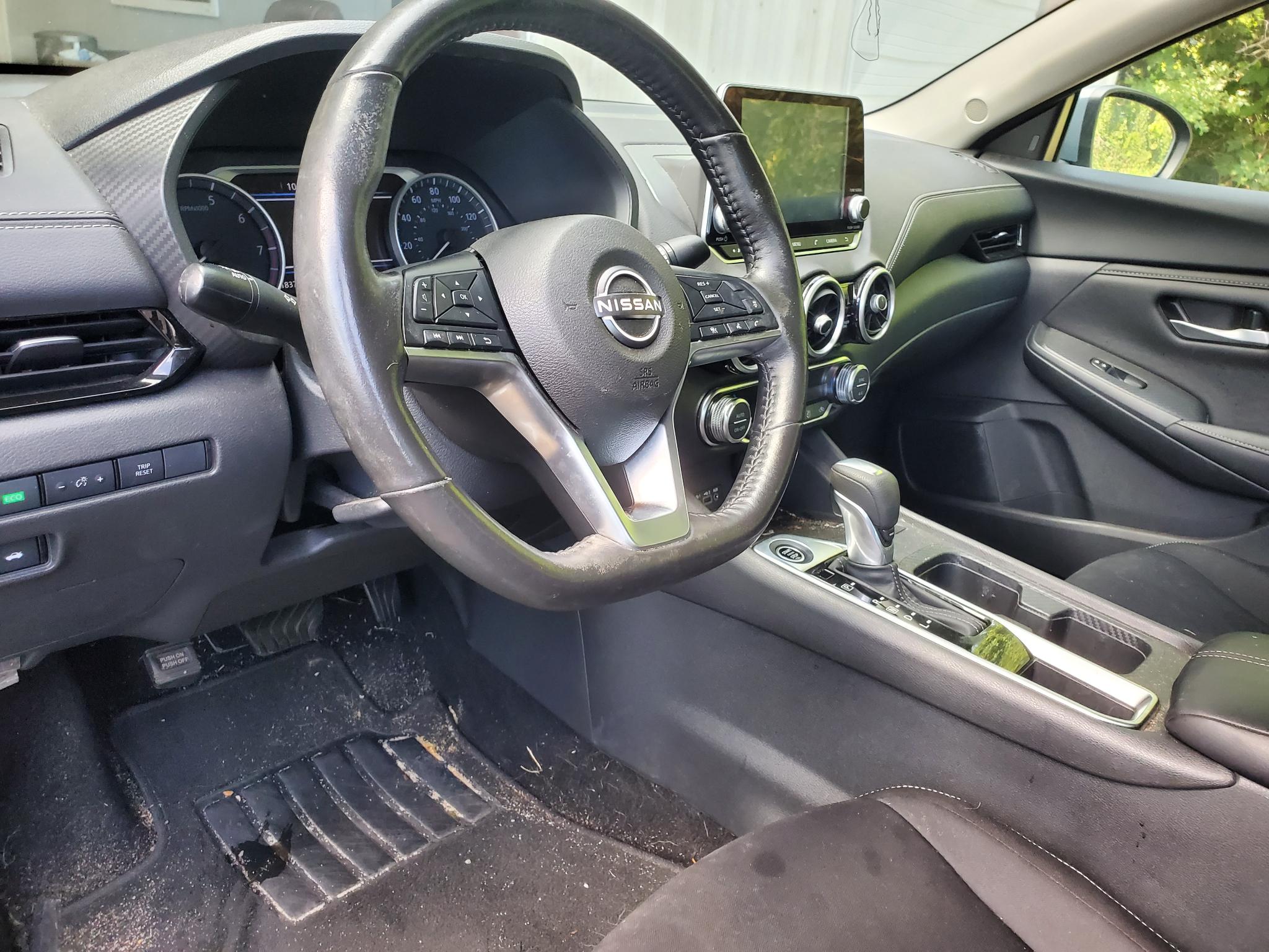 Nissan Sentra SV 2025