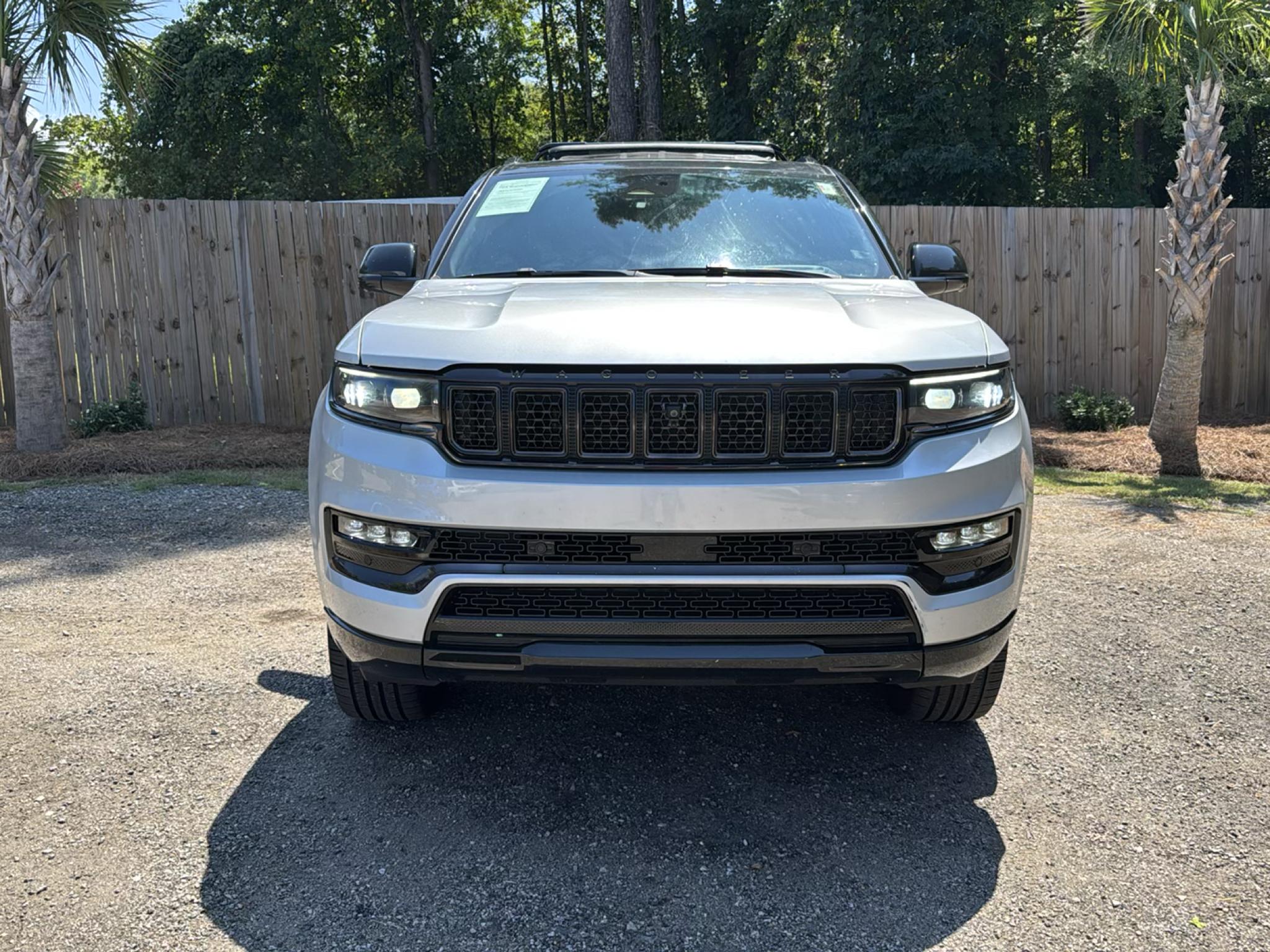 Jeep Grand Wagoneer L  2024