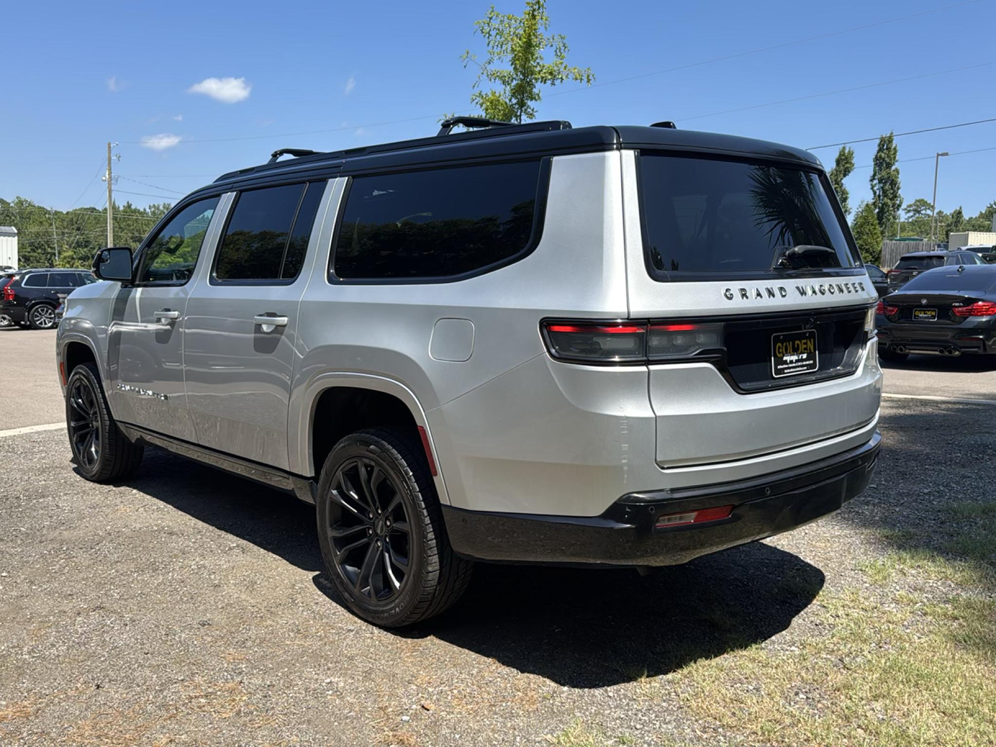Jeep Grand Wagoneer L  2024