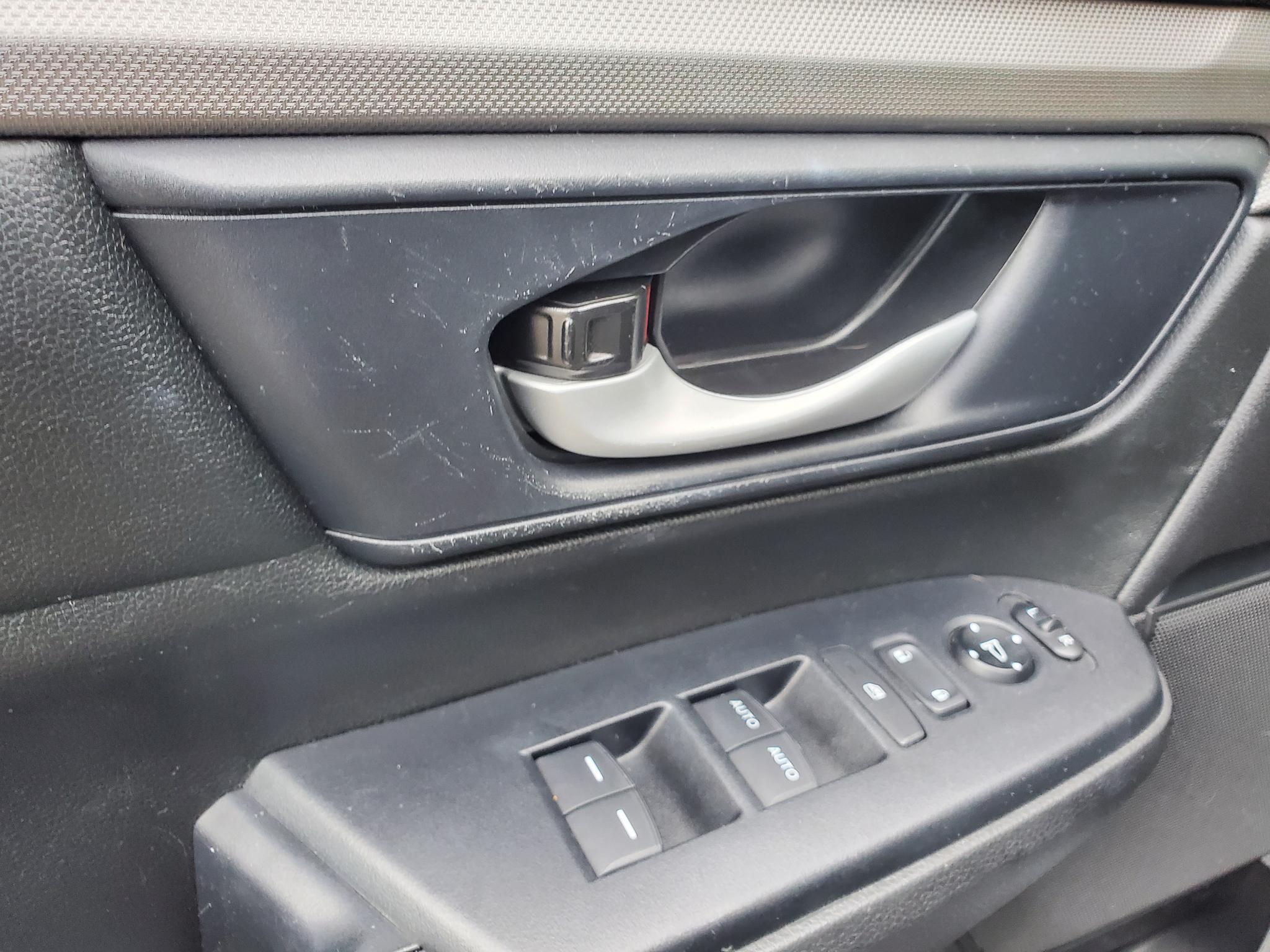 Honda CR-V SE 4D SUV FWD 2021