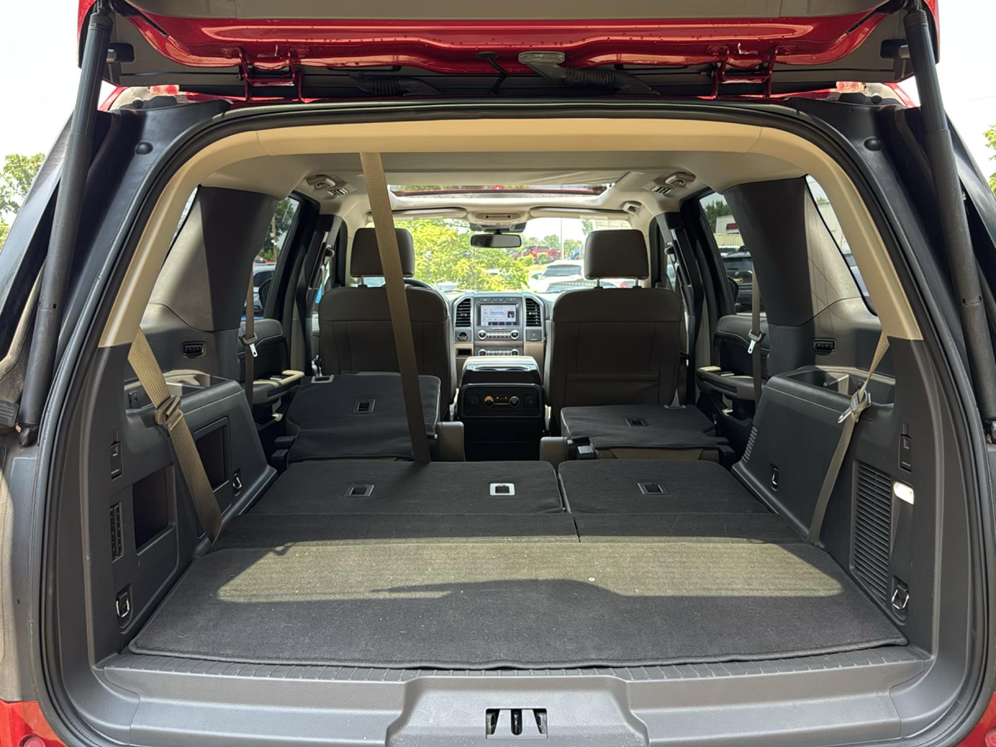 Ford Expedition XLT 4x2 2021