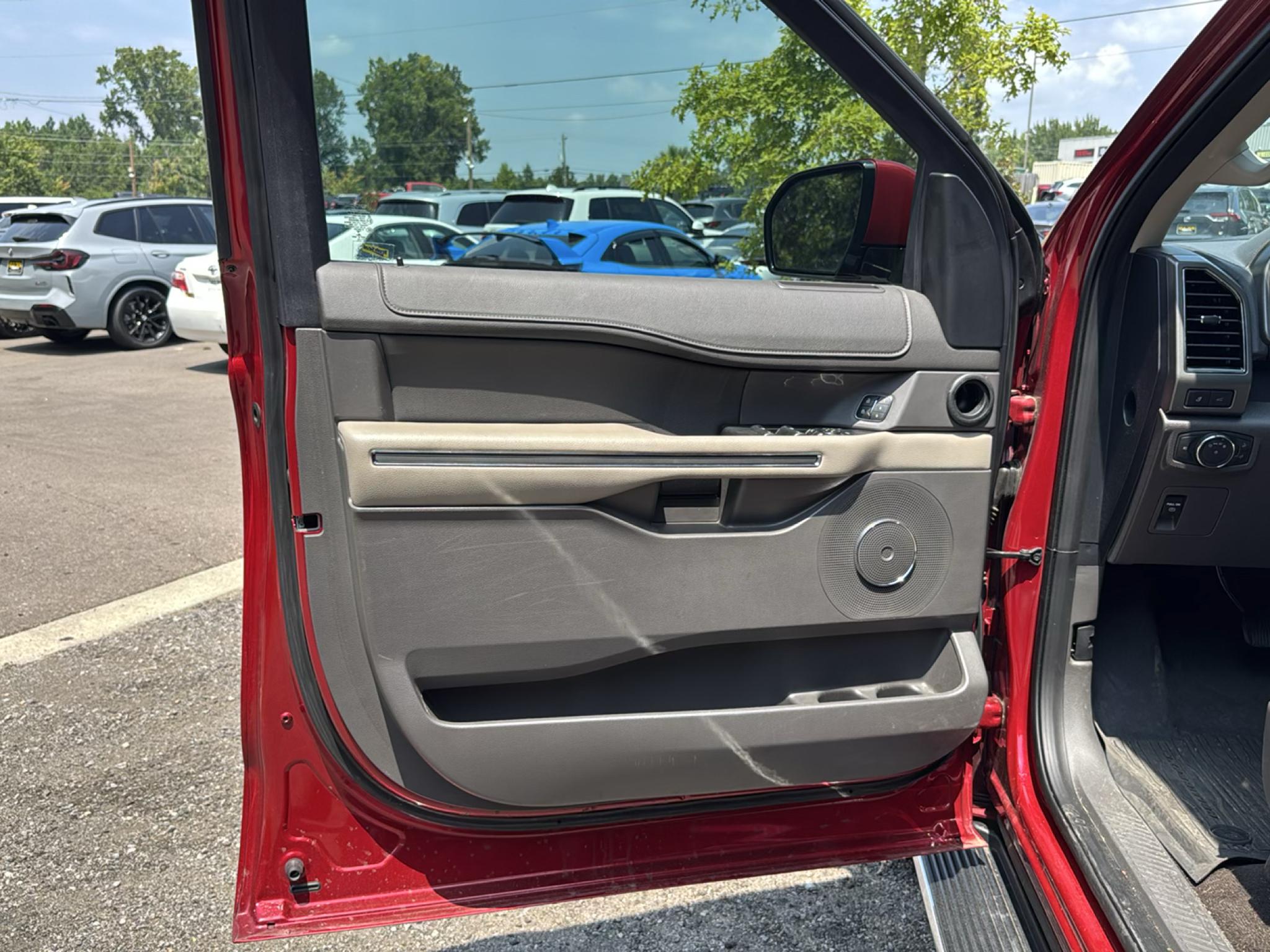Ford Expedition XLT 4x2 2021