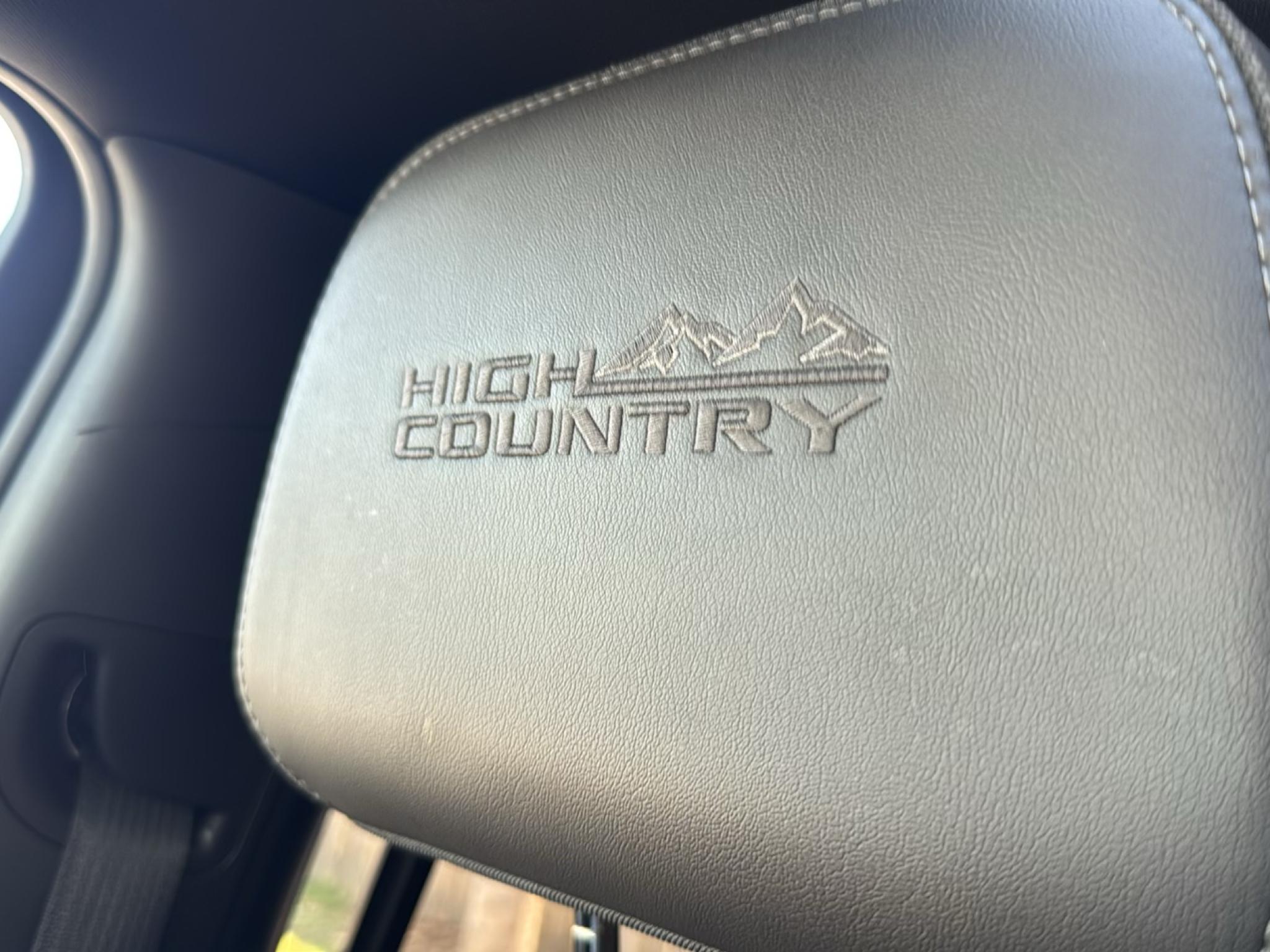 Chevrolet Silverado 2500HD 4WD Crew Cab 159" High Country 2020