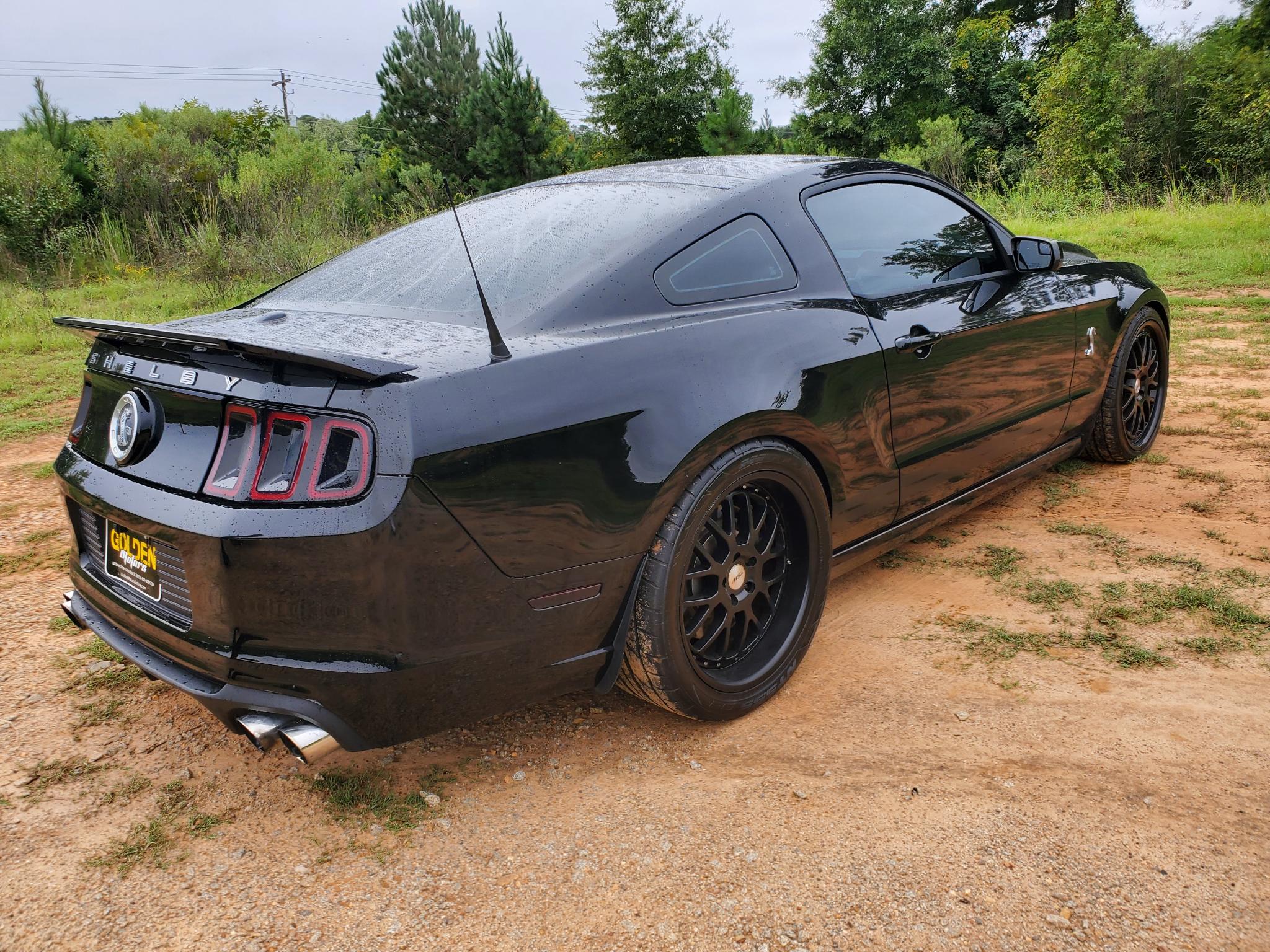 Ford Mustang  2014