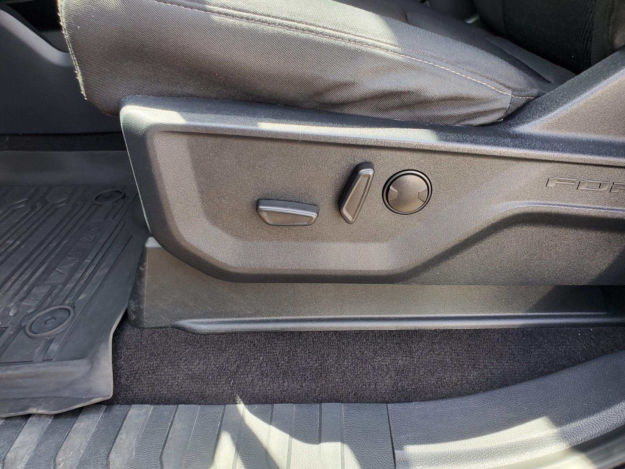 Ford F-150  2022