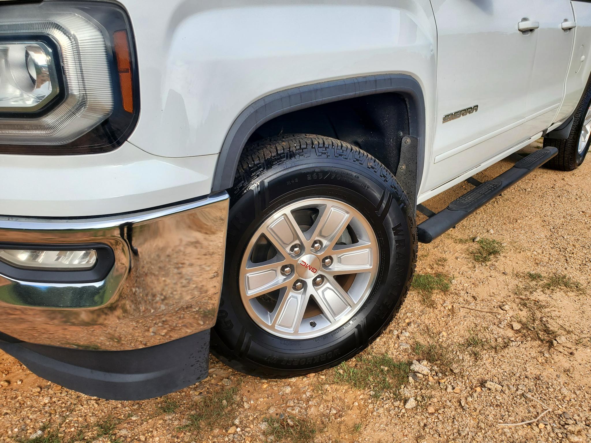 GMC Sierra 1500 4WD Double Cab 143.5" SLE 2016