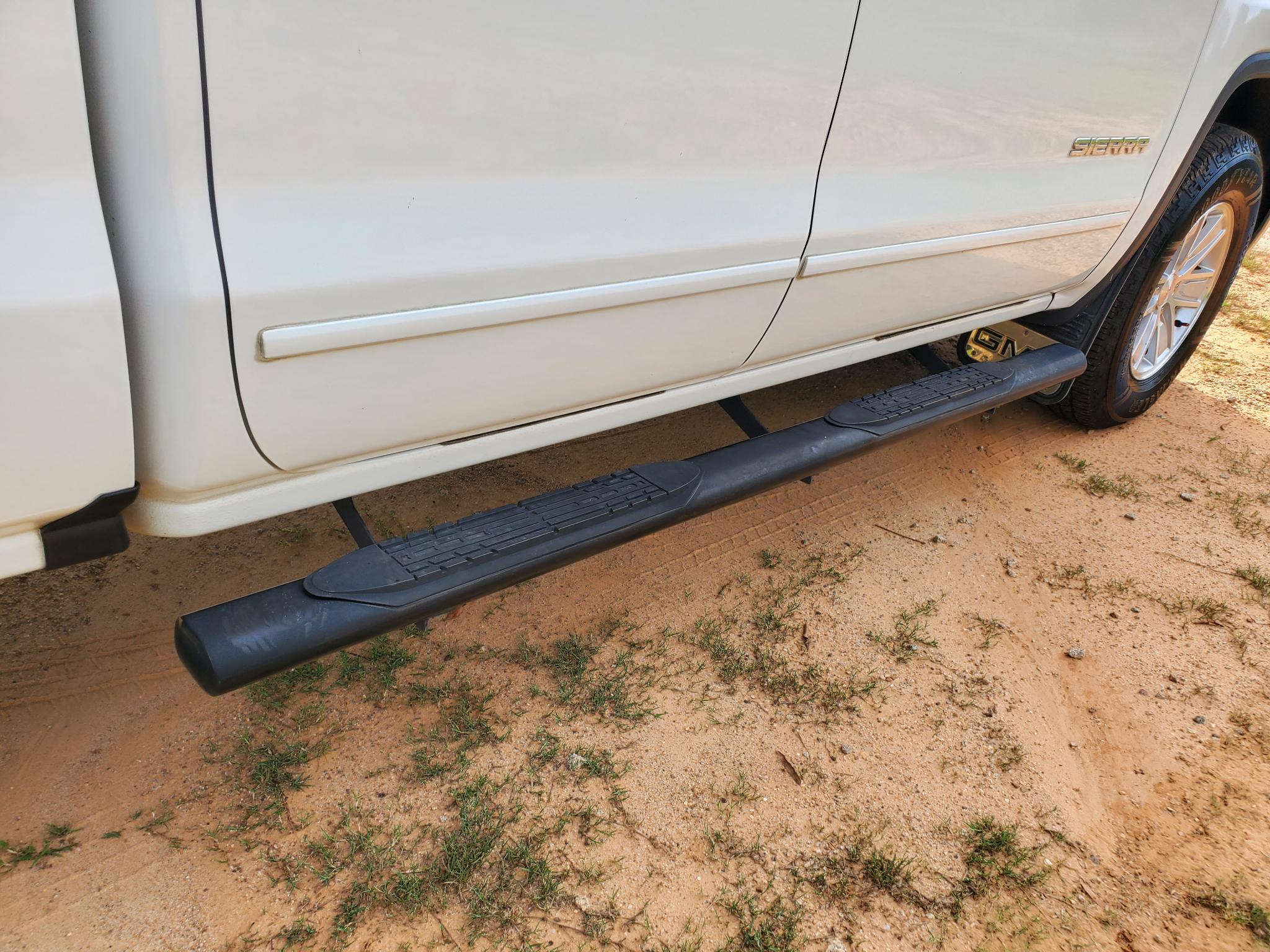 GMC Sierra 1500 4WD Double Cab 143.5" SLE 2016