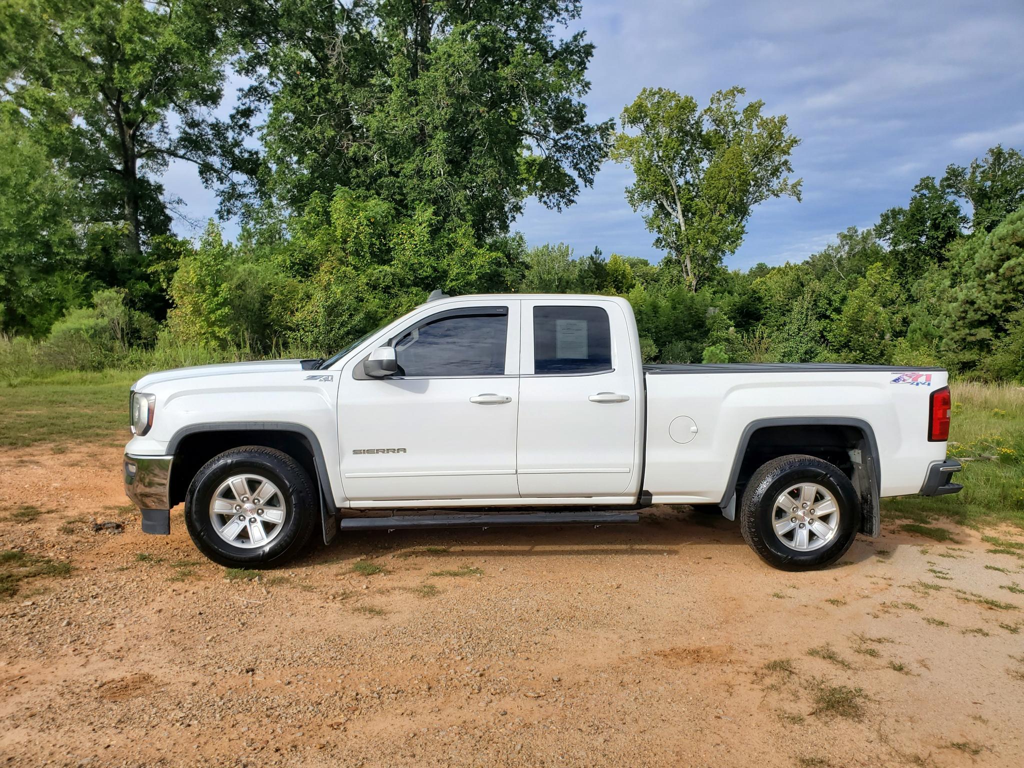 GMC Sierra 1500 4WD Double Cab 143.5" SLE 2016