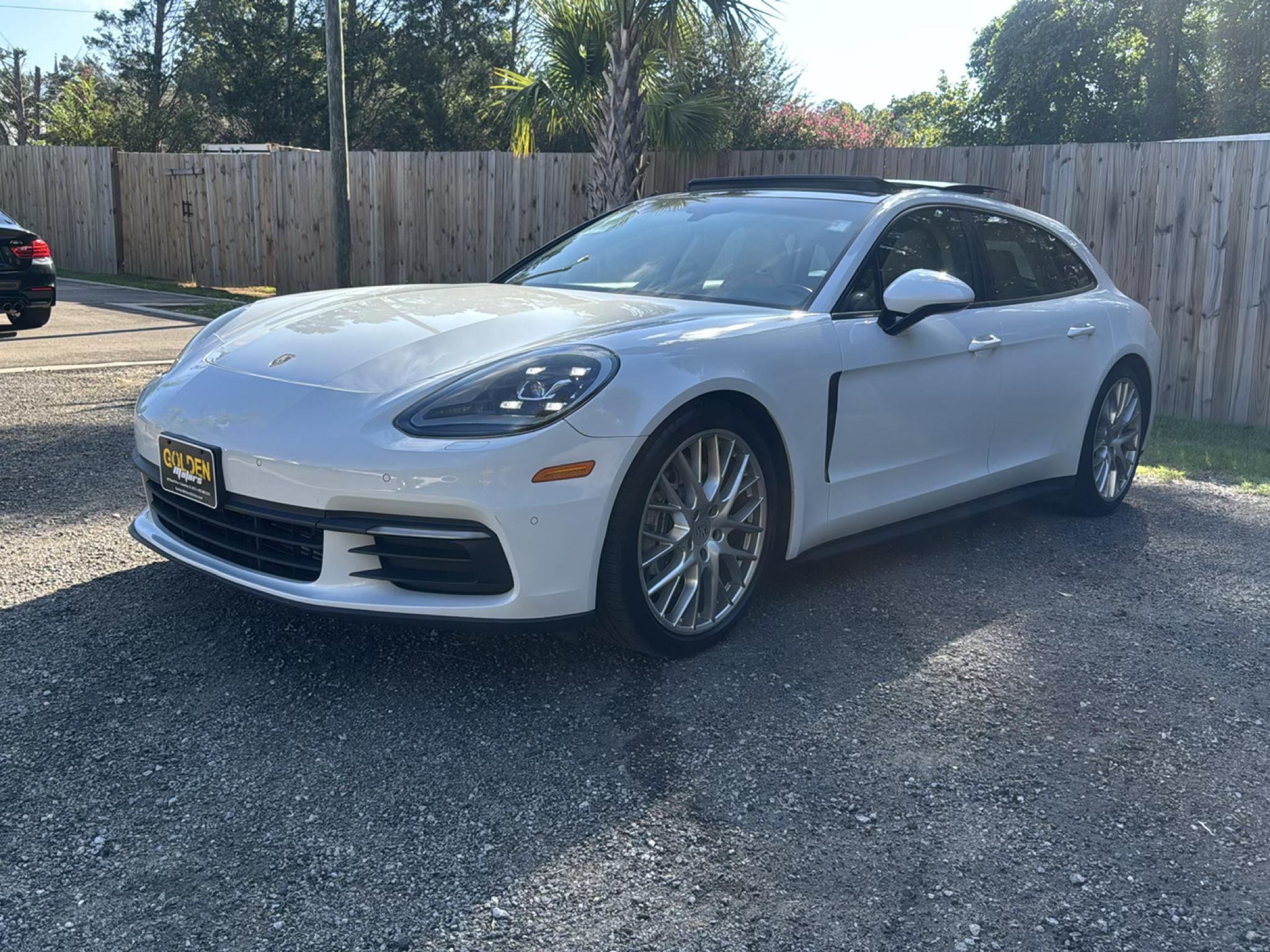 Porsche Panamera 4 Sport Turismo AWD 2018