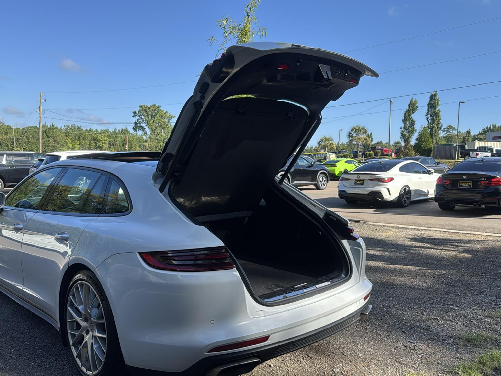 Porsche Panamera 4 Sport Turismo AWD 2018