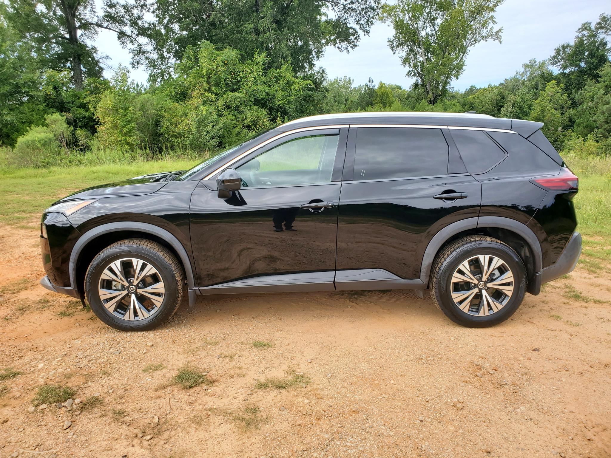 Nissan Rogue  2021