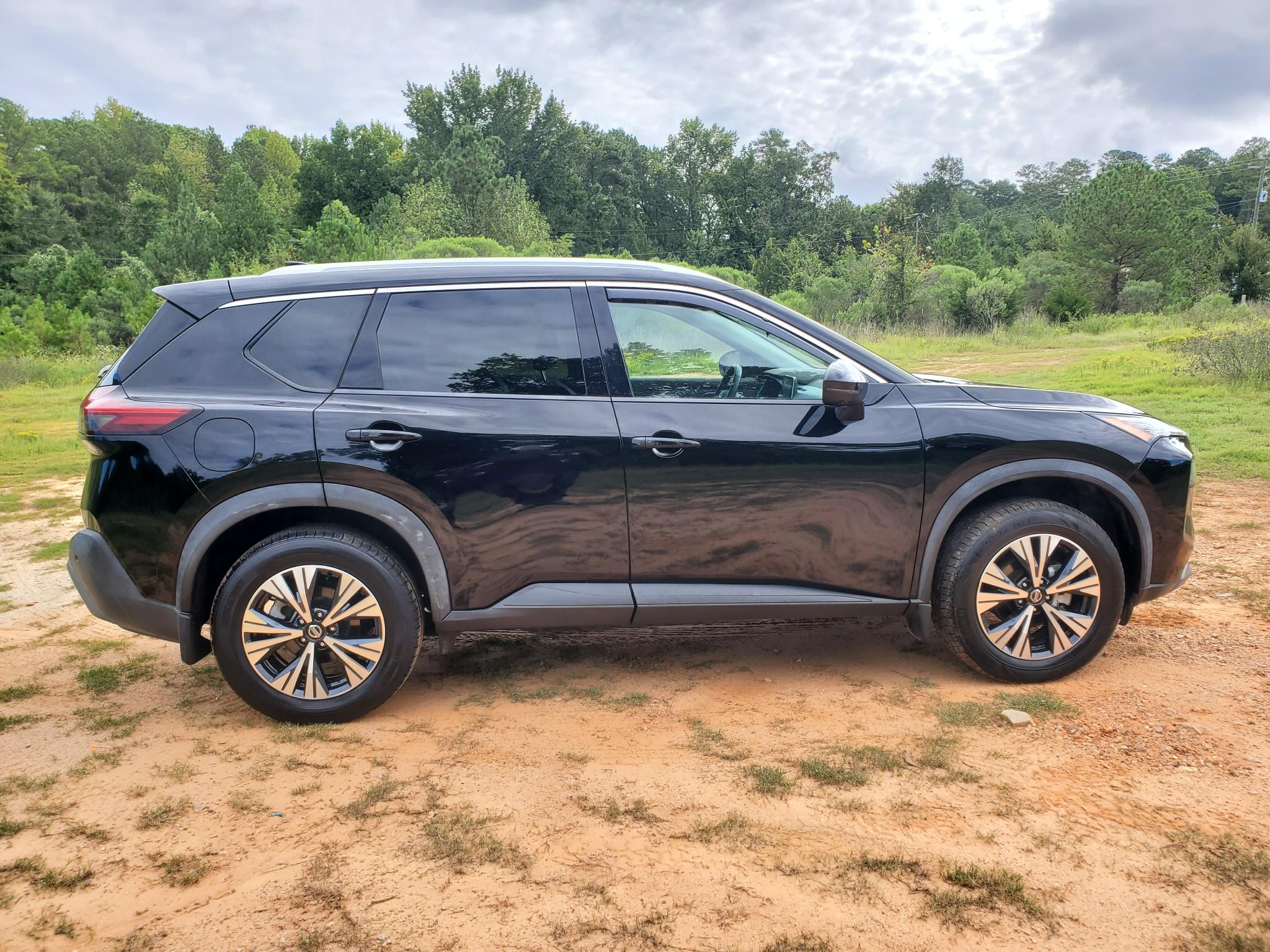 Nissan Rogue  2021