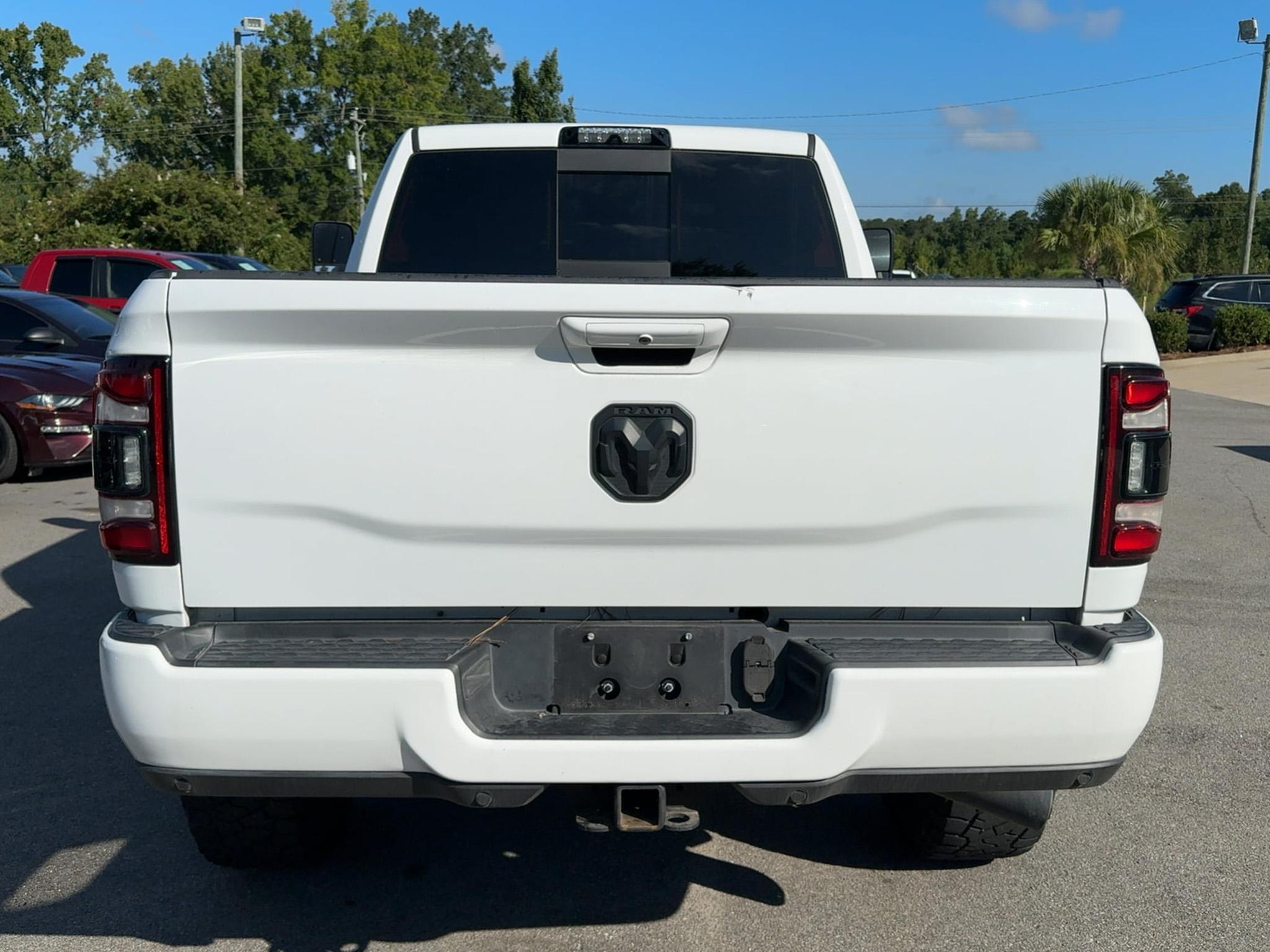 RAM 3500 Laramie 4x4 Crew Cab 6'4" Box 2020