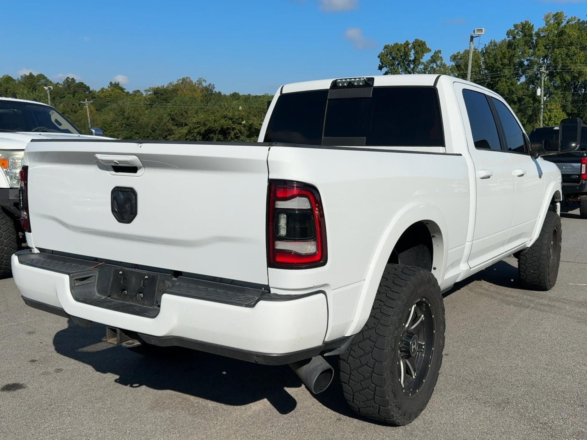 RAM 3500 Laramie 4x4 Crew Cab 6'4" Box 2020