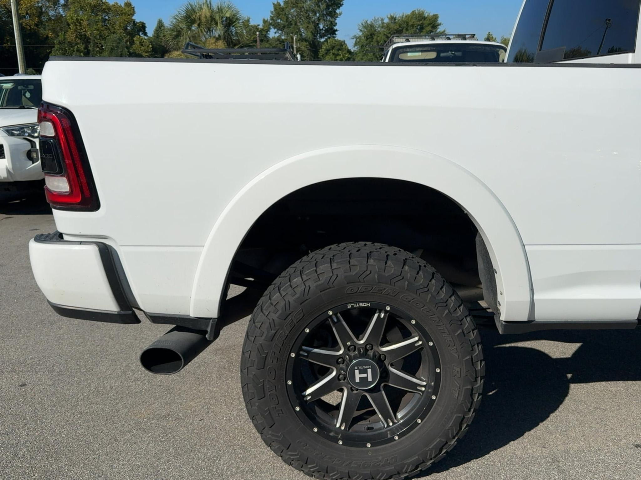 RAM 3500 Laramie 4x4 Crew Cab 6'4" Box 2020