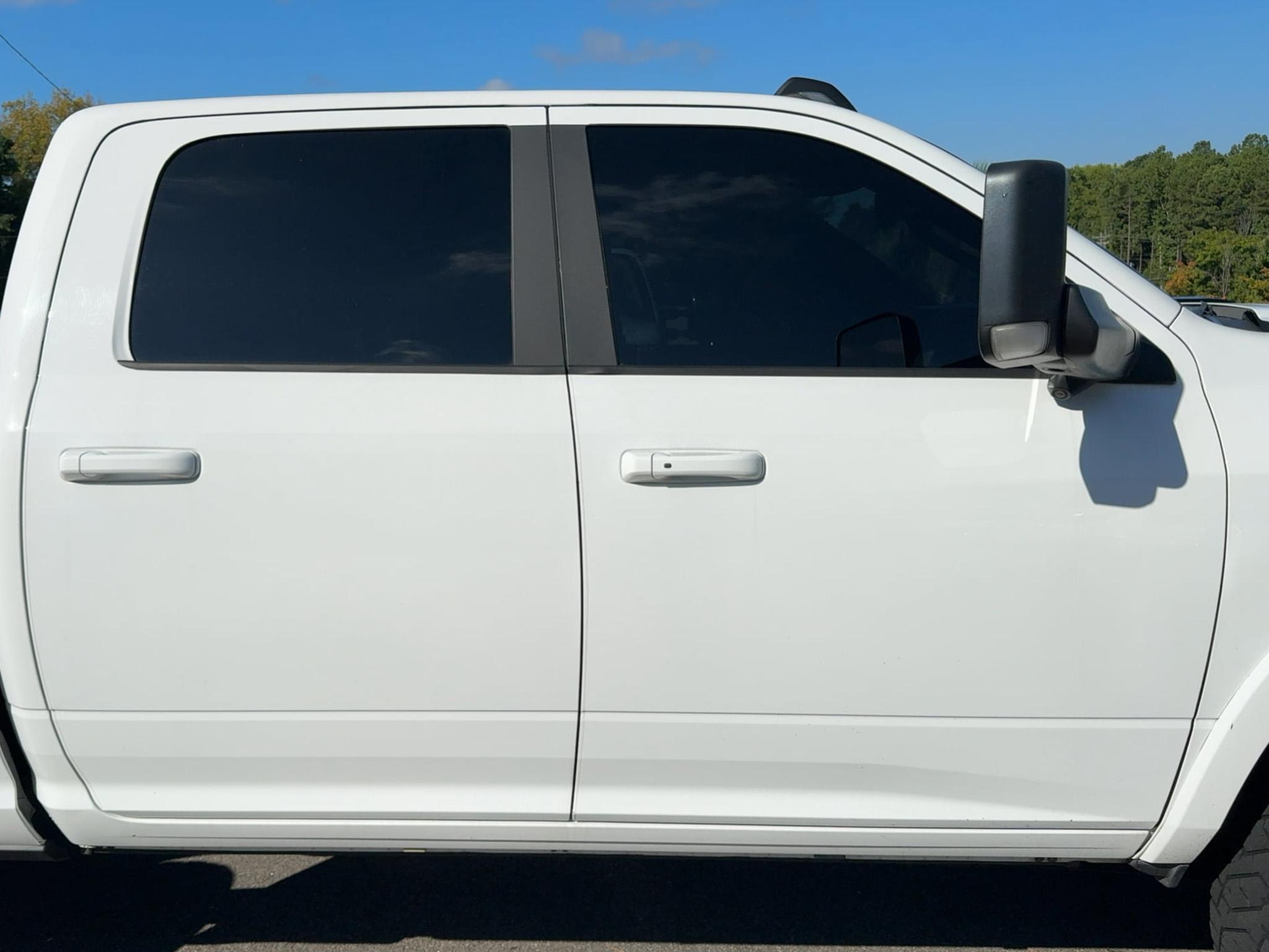 RAM 3500 Laramie 4x4 Crew Cab 6'4" Box 2020