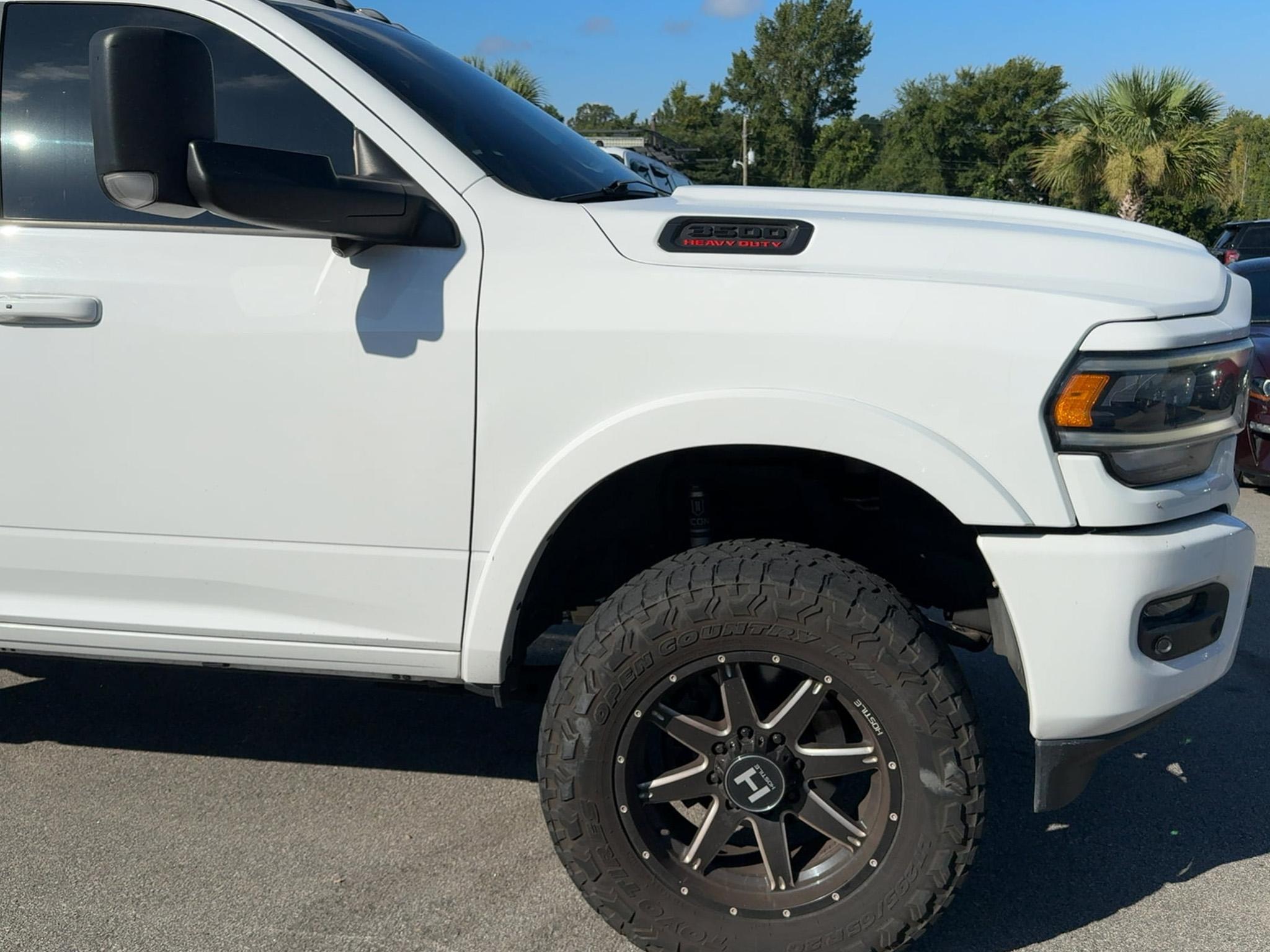 RAM 3500 Laramie 4x4 Crew Cab 6'4" Box 2020