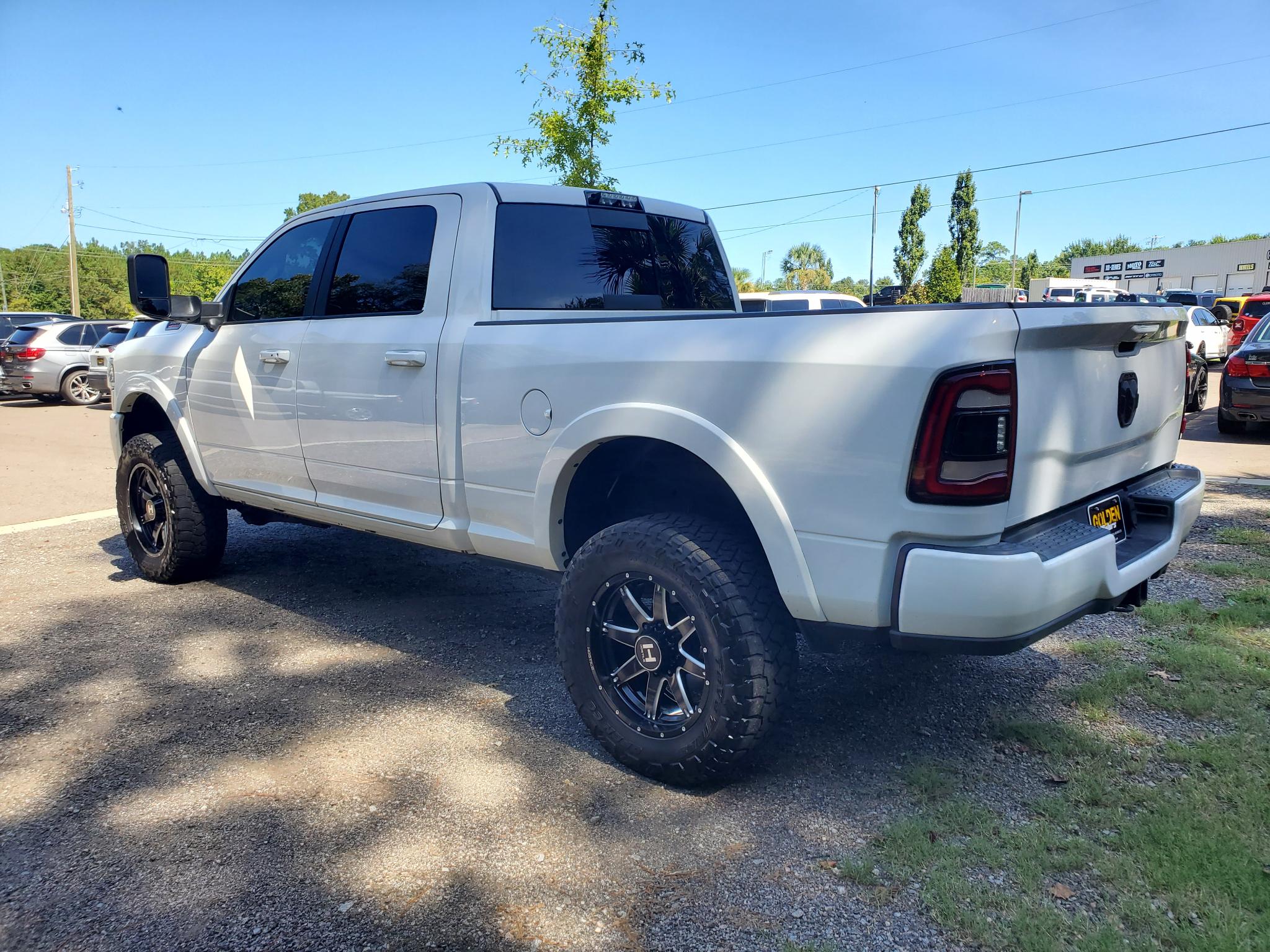 RAM 3500 Laramie 4x4 Crew Cab 6'4" Box 2020