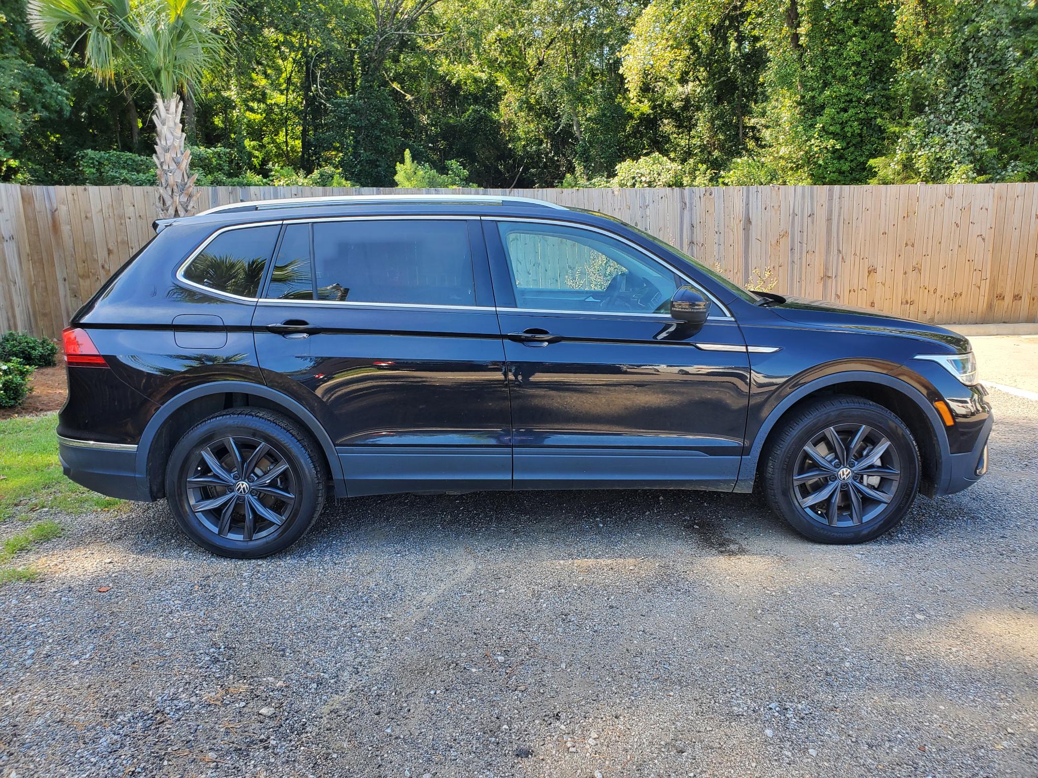 Volkswagen Tiguan 2.0T SE FWD 2024