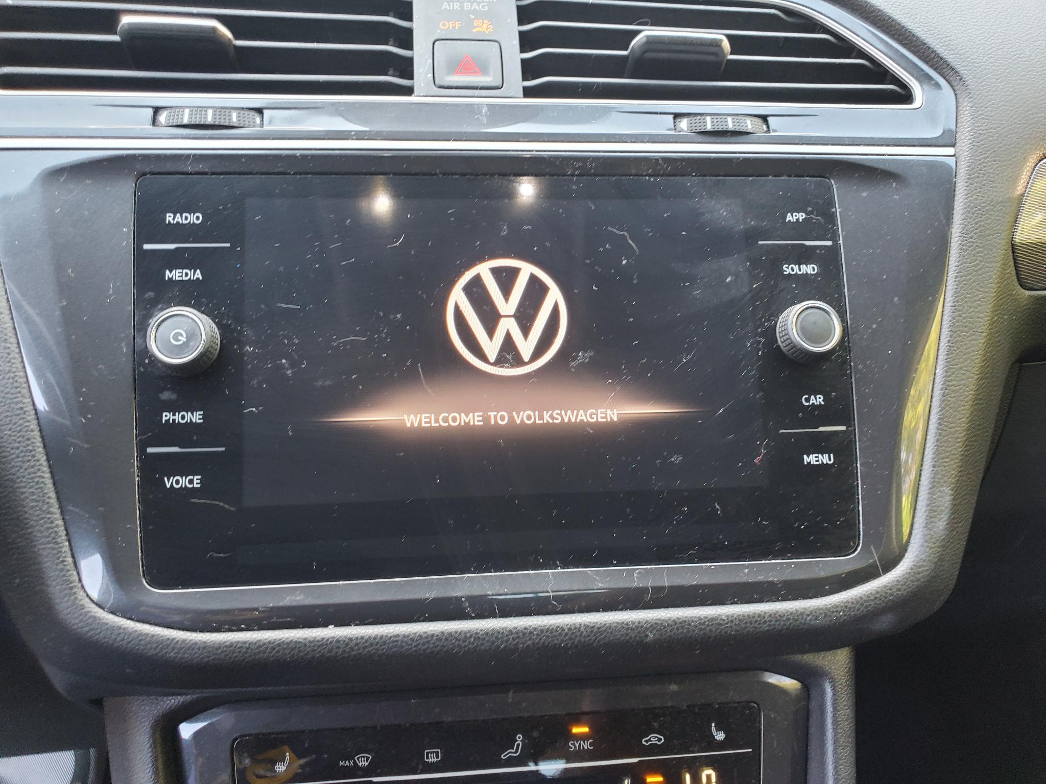 Volkswagen Tiguan 2.0T SE FWD 2024