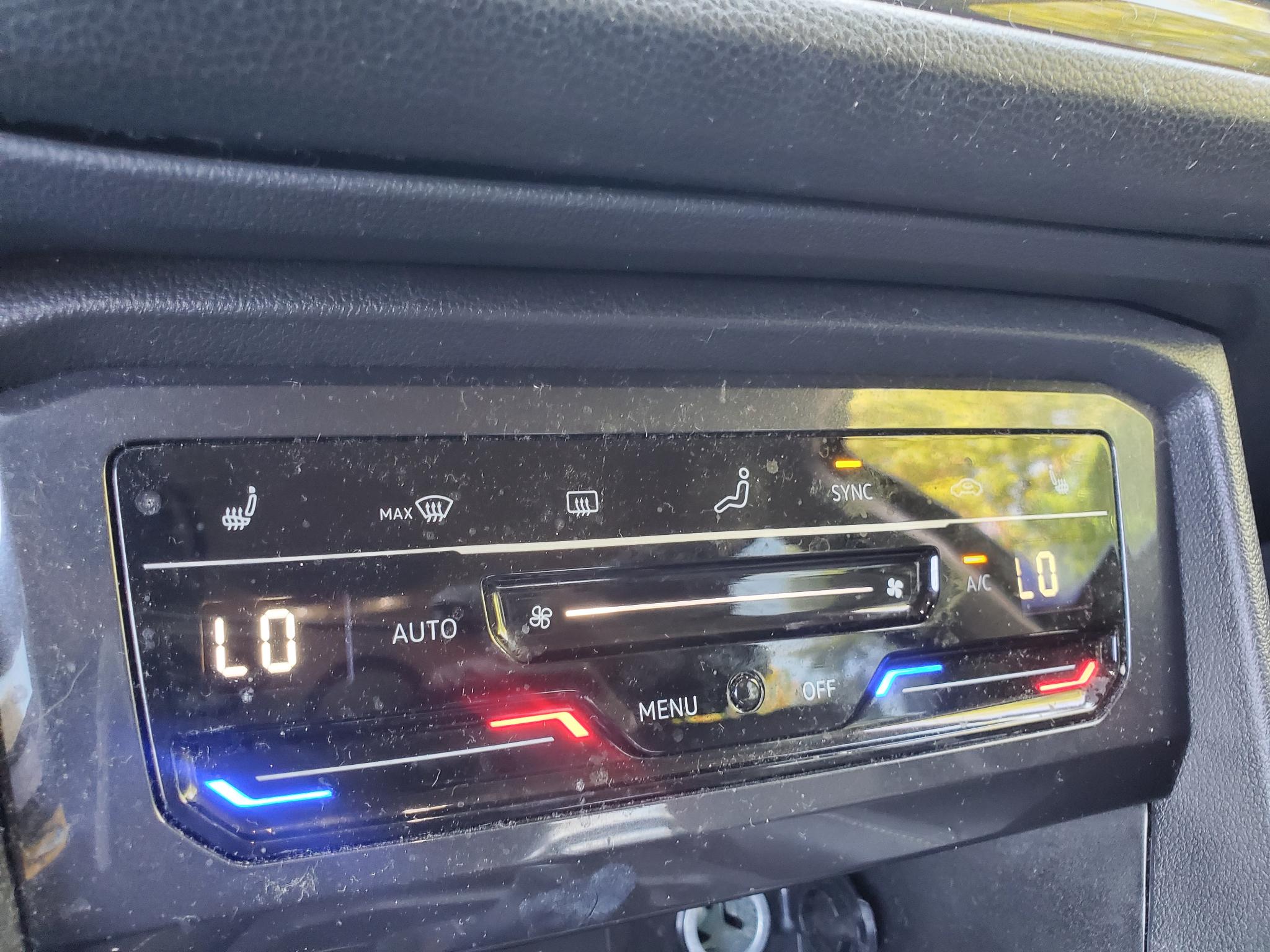 Volkswagen Tiguan 2.0T SE FWD 2024