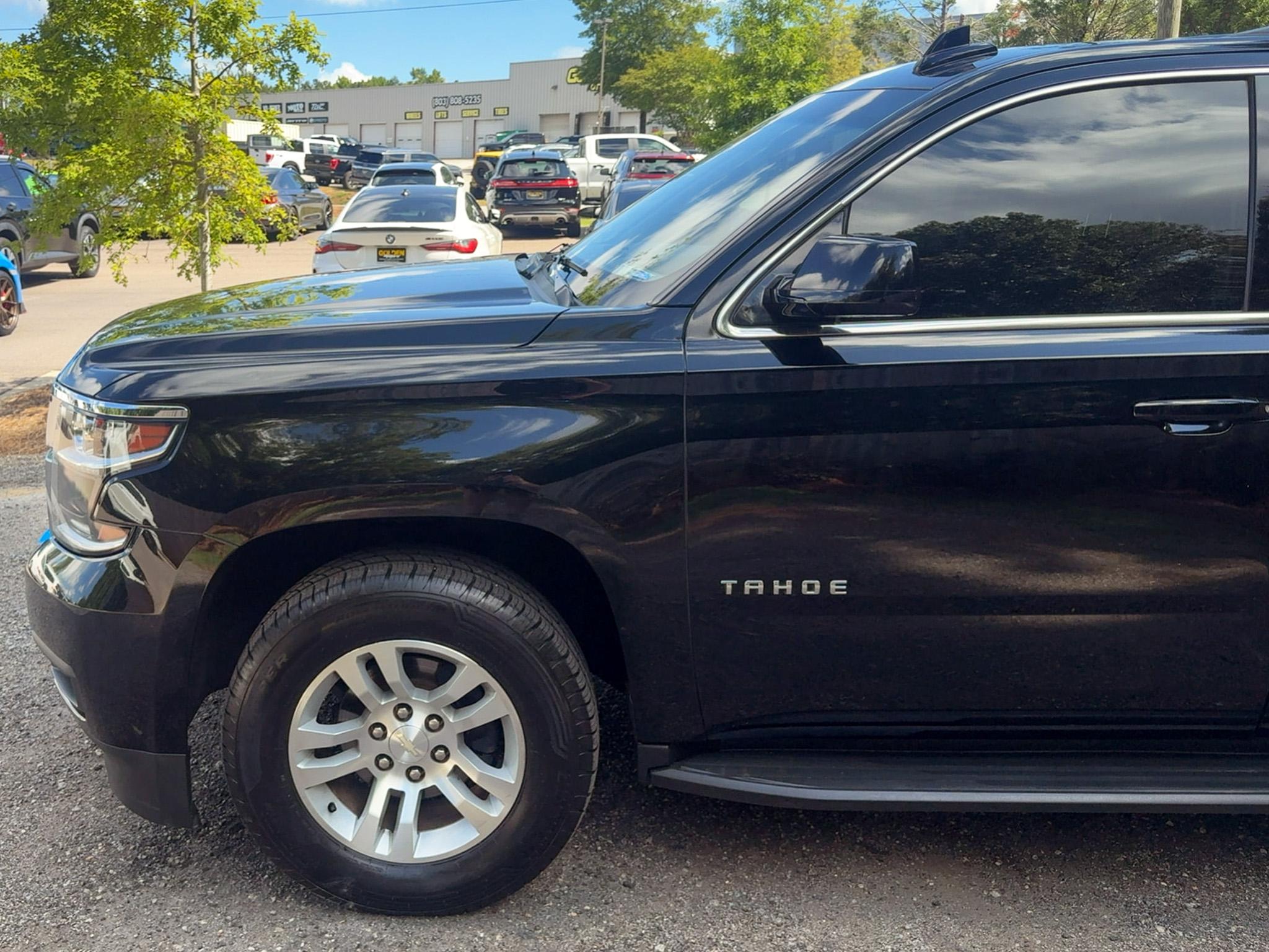 Chevrolet Tahoe 4WD 4dr LT 2019