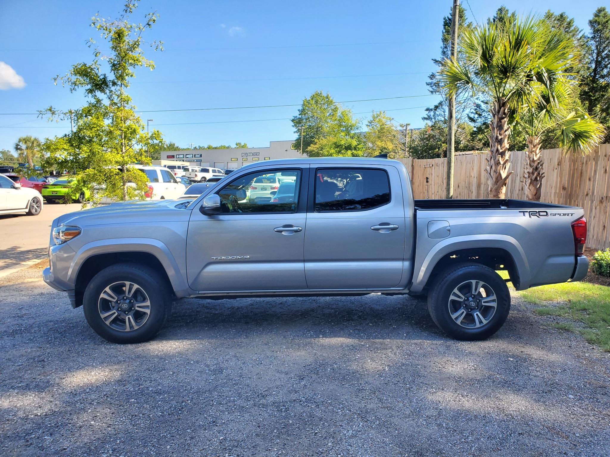 Toyota Tacoma  2017