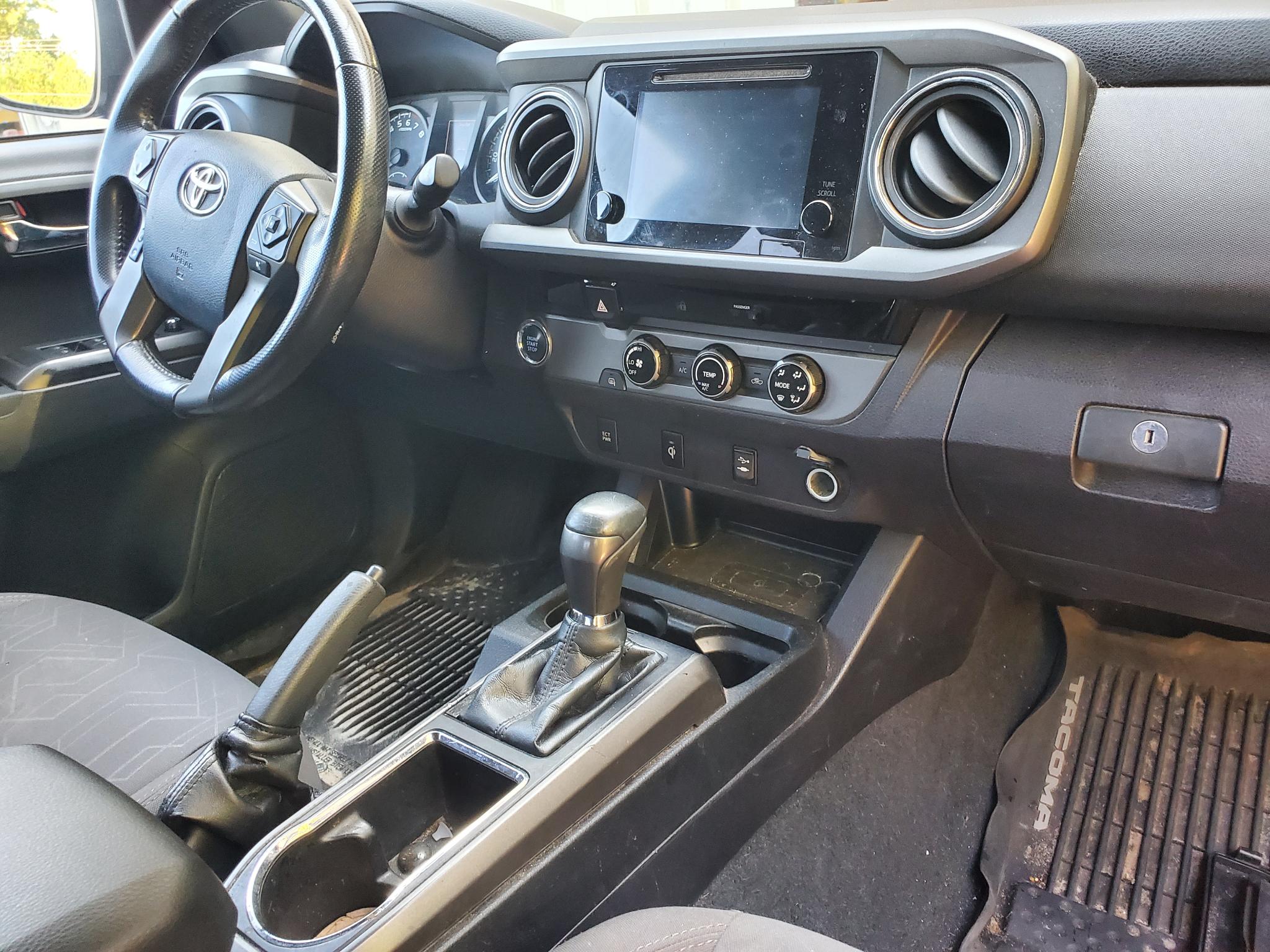 Toyota Tacoma  2017