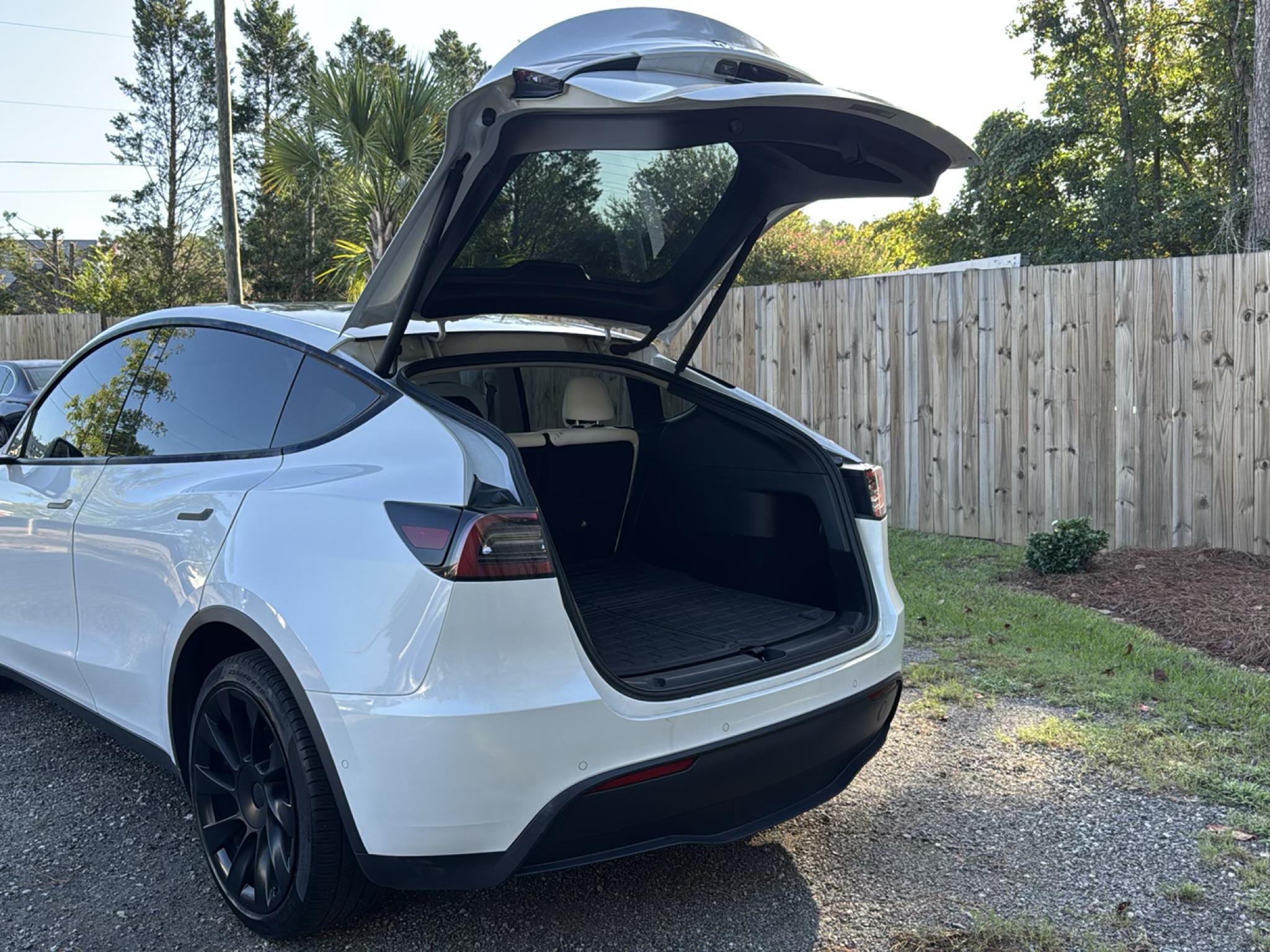 Tesla Model Y Long Range AWD 2021