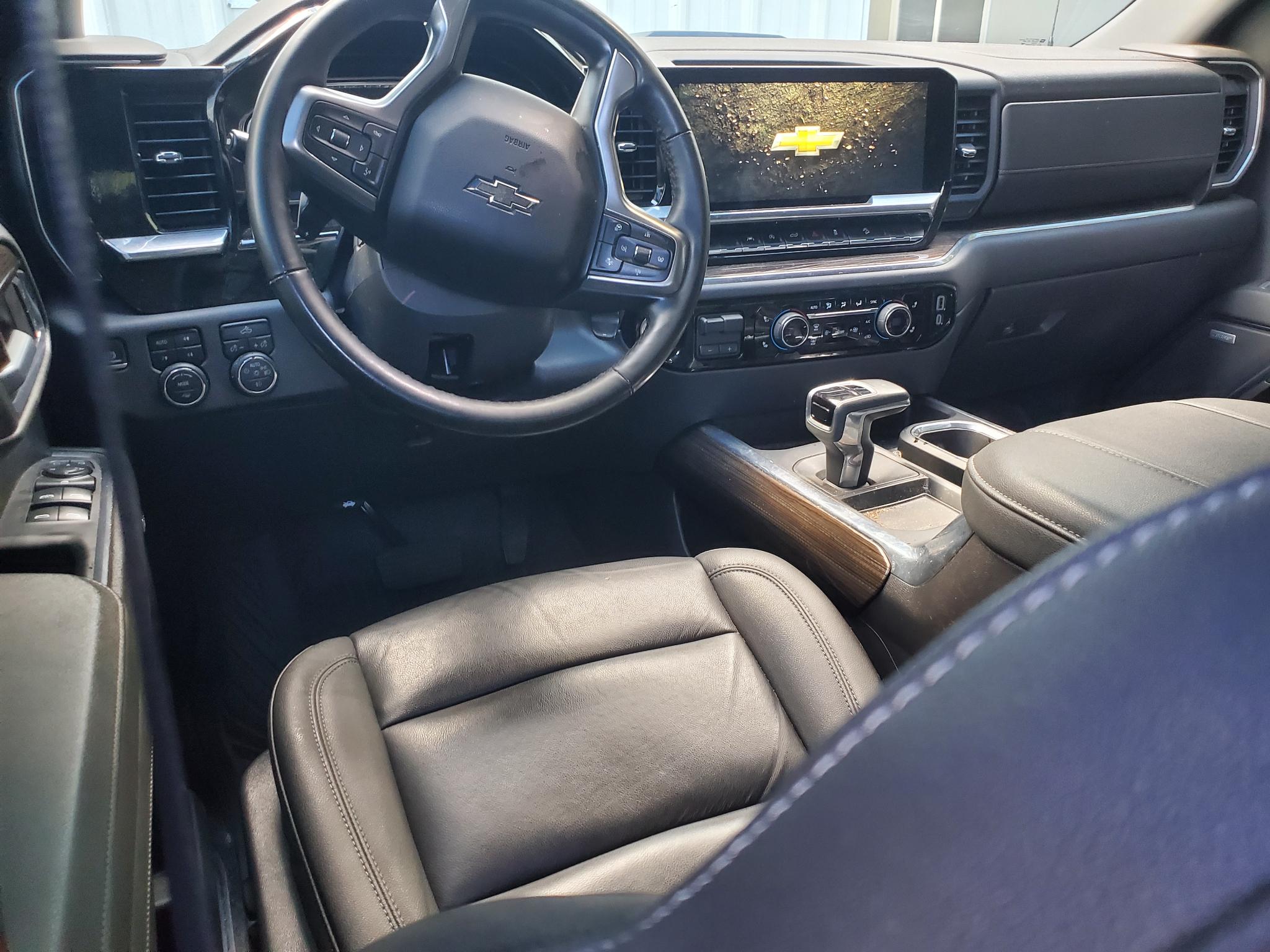 Chevrolet Silverado 1500  2024