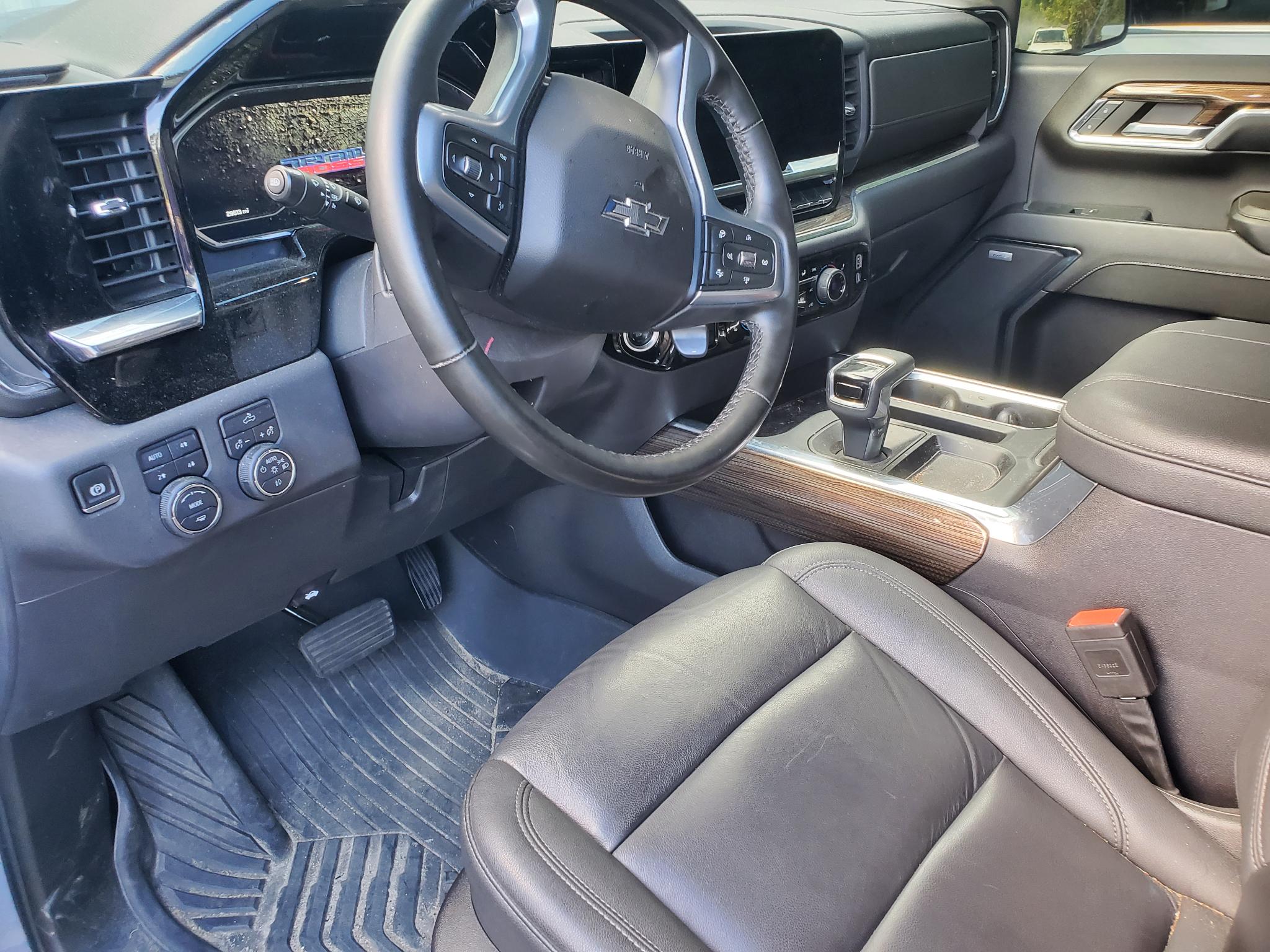 Chevrolet Silverado 1500  2024