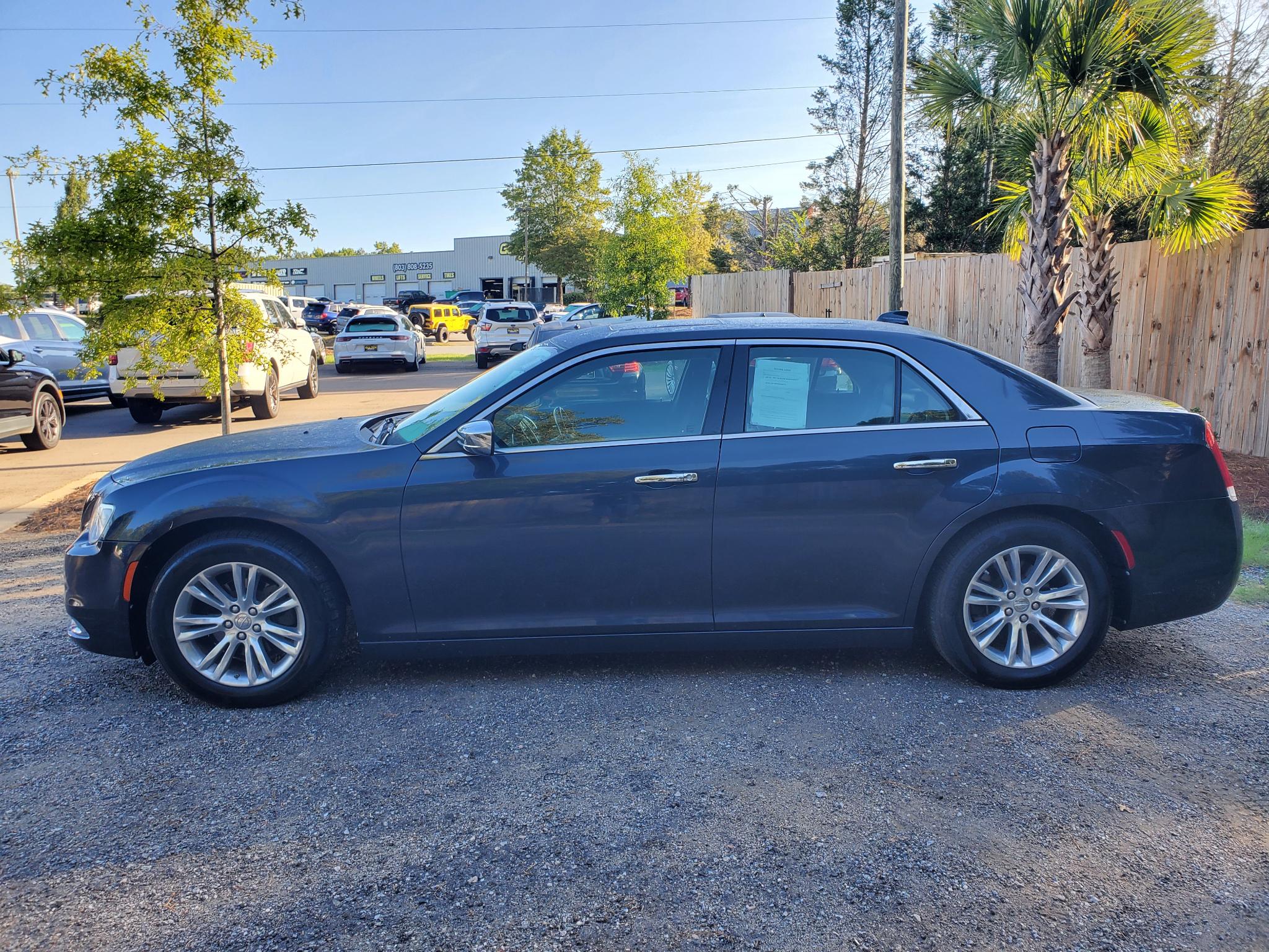 Chrysler 300 4dr Sdn 300C RWD 2016