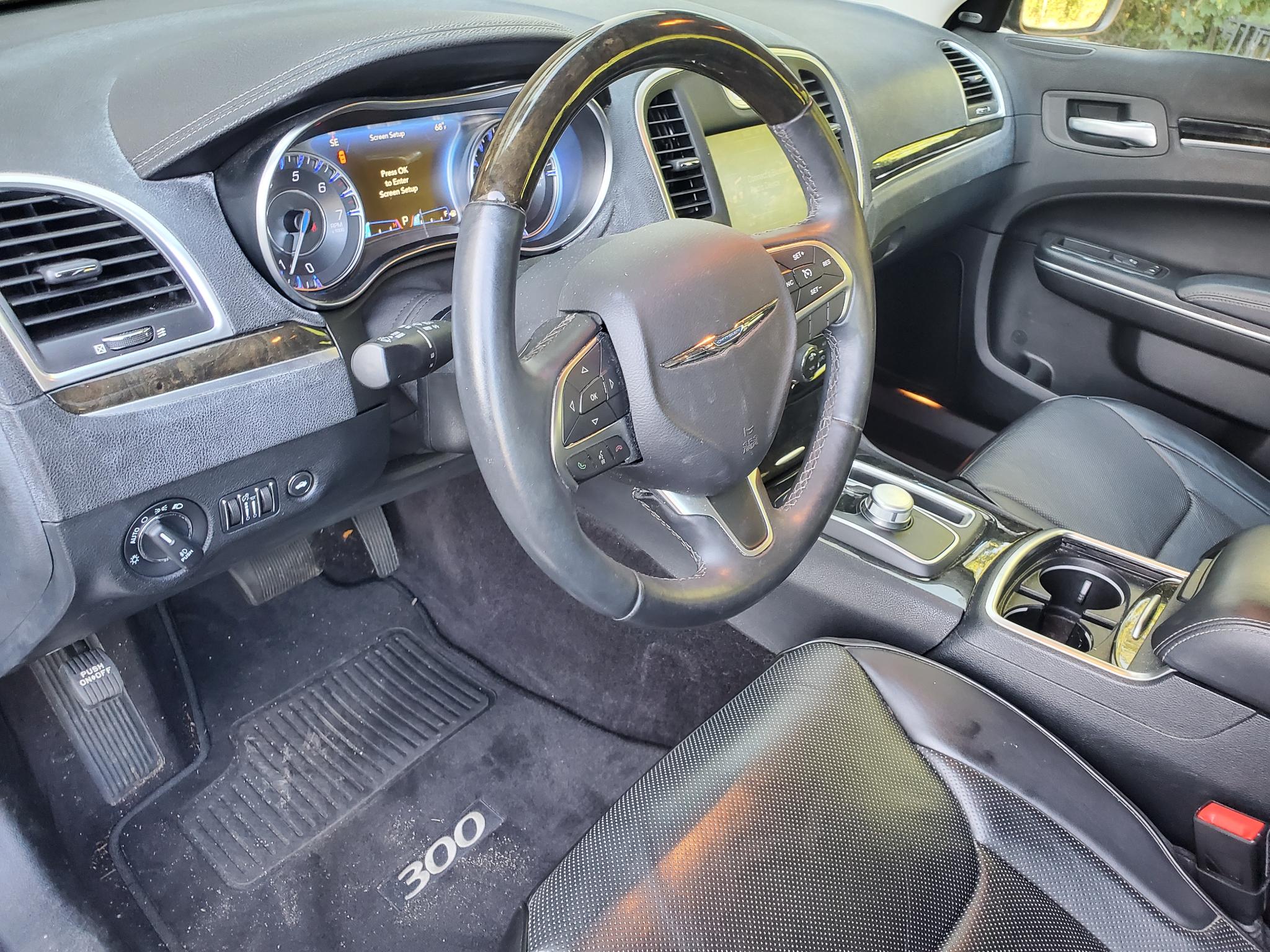 Chrysler 300 4dr Sdn 300C RWD 2016