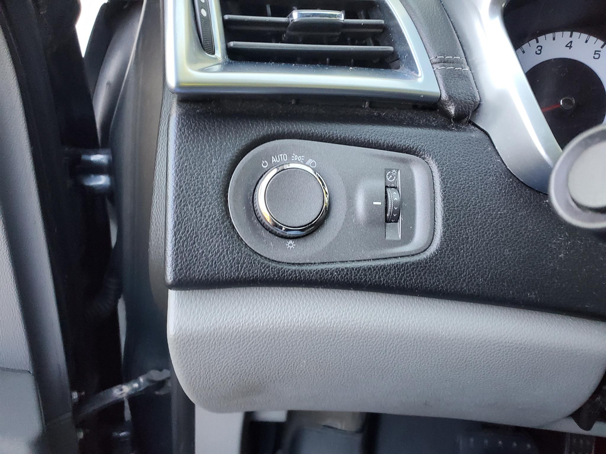 Cadillac SRX FWD 4dr Luxury Collection 2011