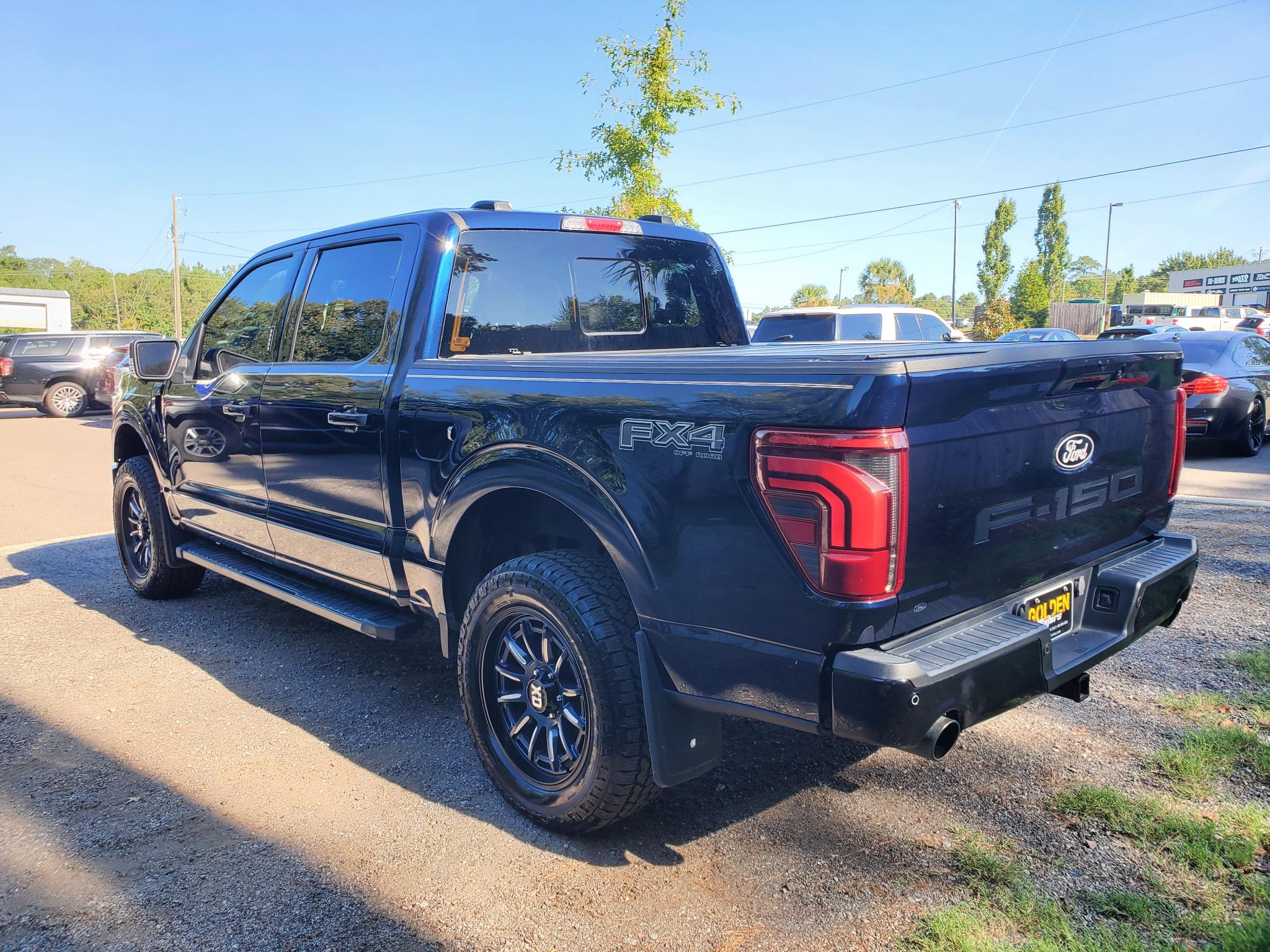 Ford F-150 Lariat 4WD SuperCrew 5.5' Box 2024
