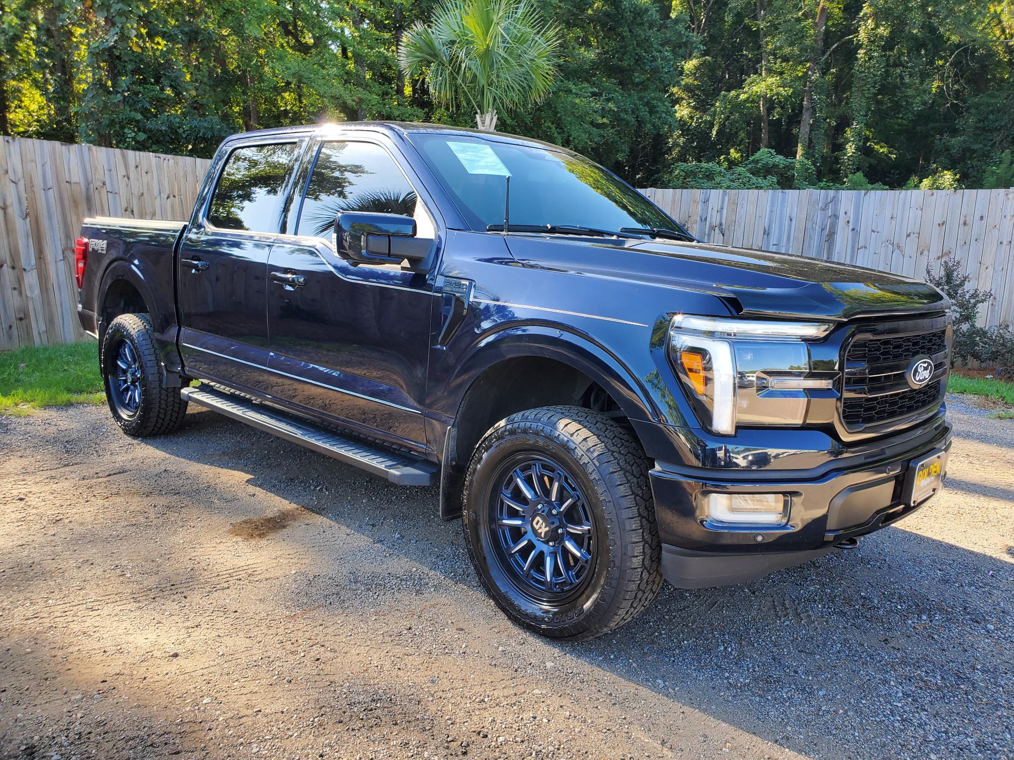 Ford F-150 Lariat 4WD SuperCrew 5.5' Box 2024