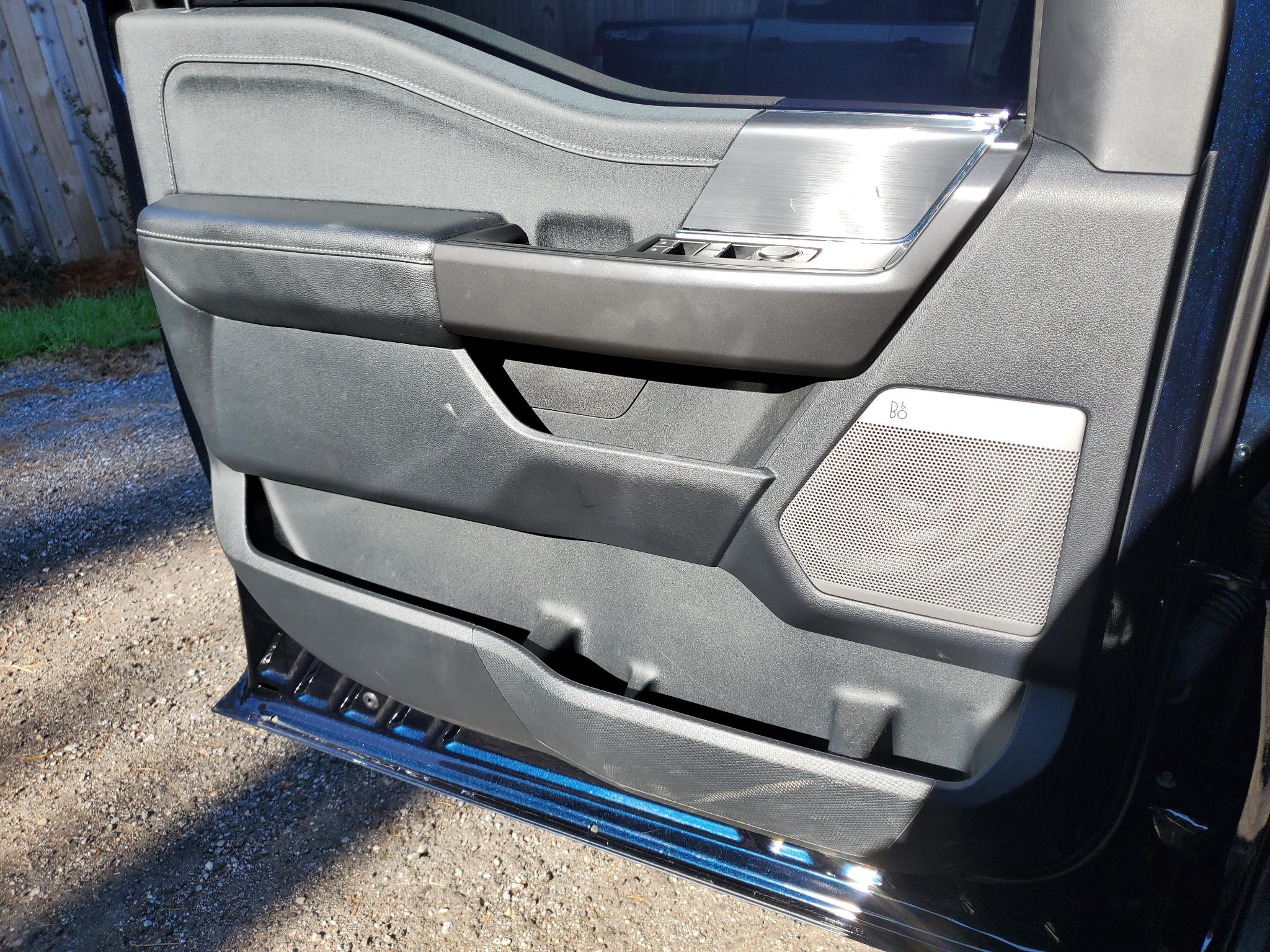 Ford F-150 Lariat 4WD SuperCrew 5.5' Box 2024