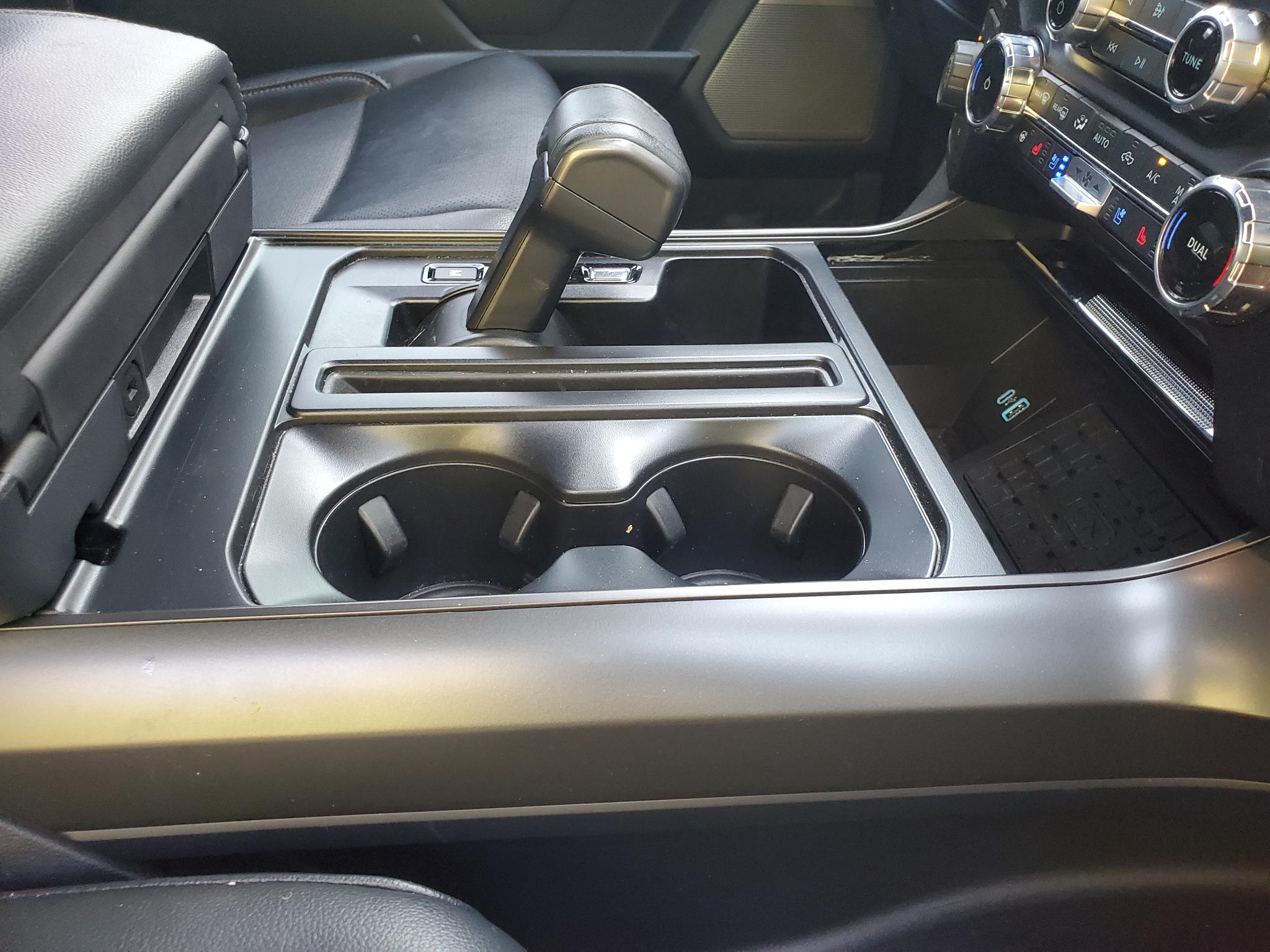 Ford F-150 Lariat 4WD SuperCrew 5.5' Box 2024