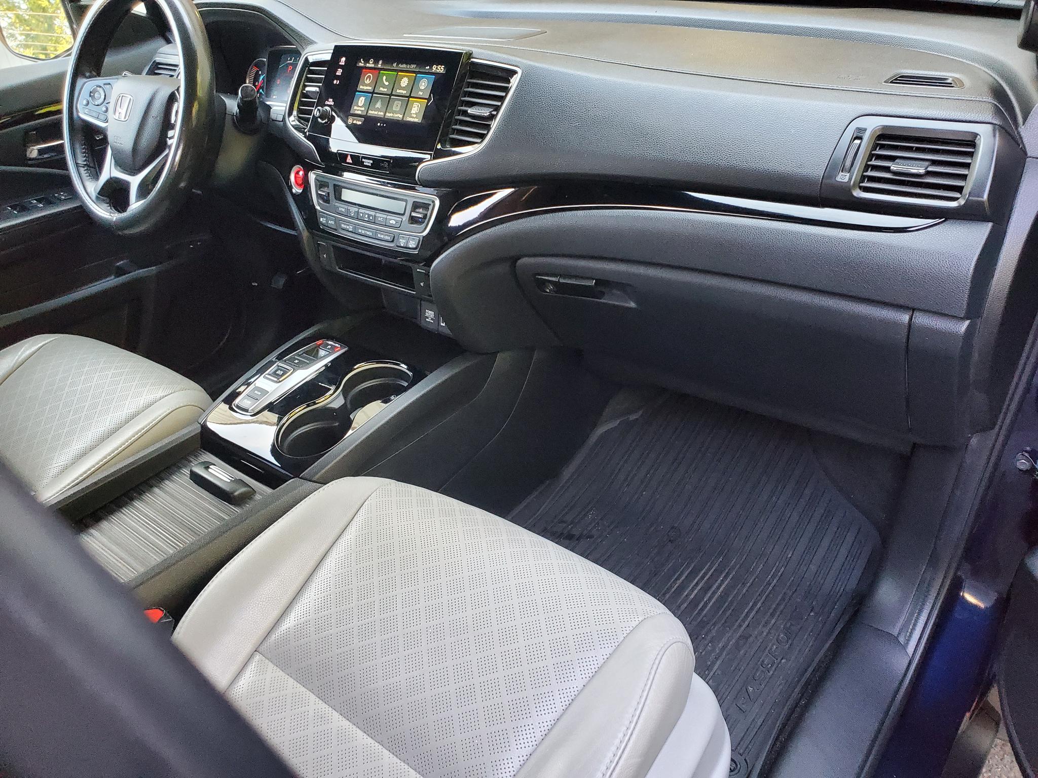Honda Passport Touring FWD 2021
