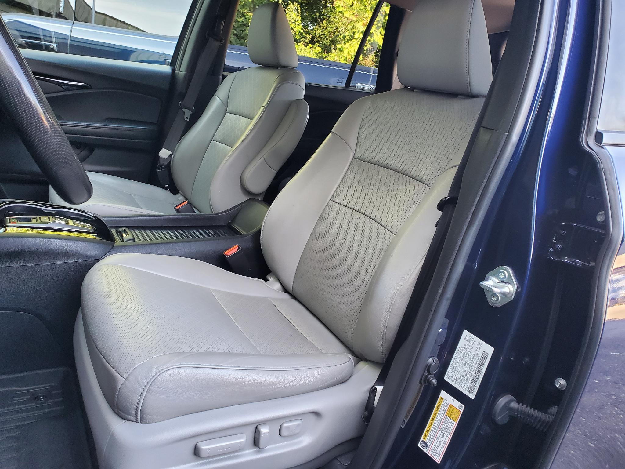 Honda Passport Touring FWD 2021