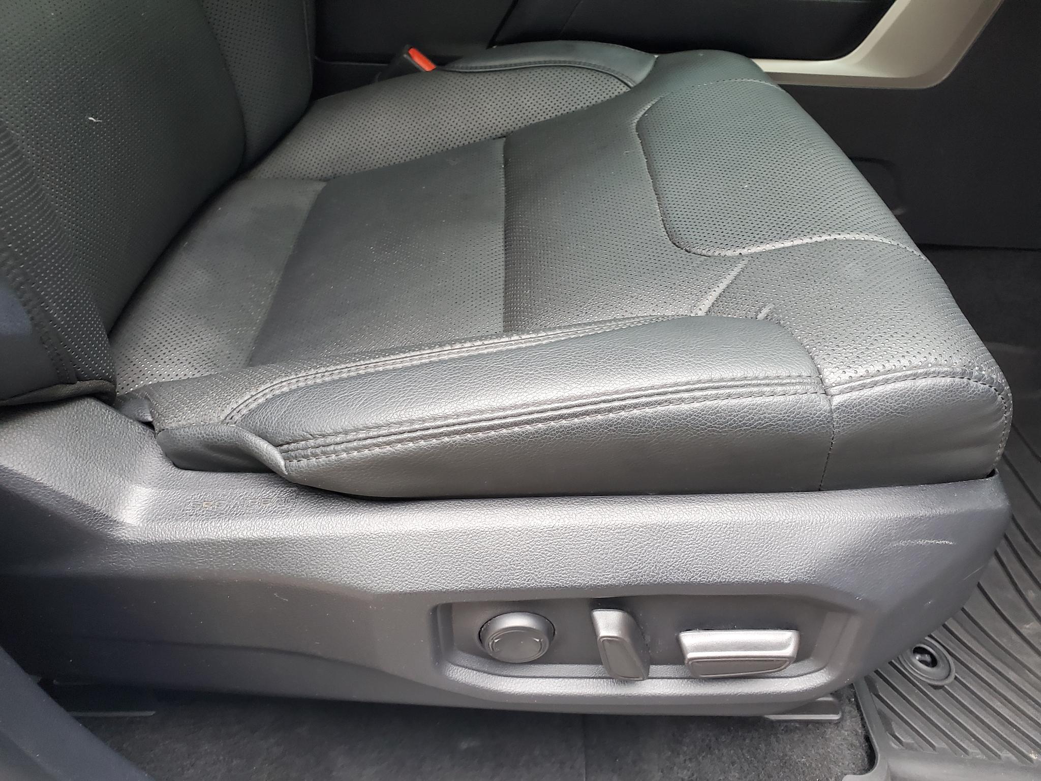 Toyota Tundra 4WD SR5 CrewMax 5.5' Bed (Natl) 2024