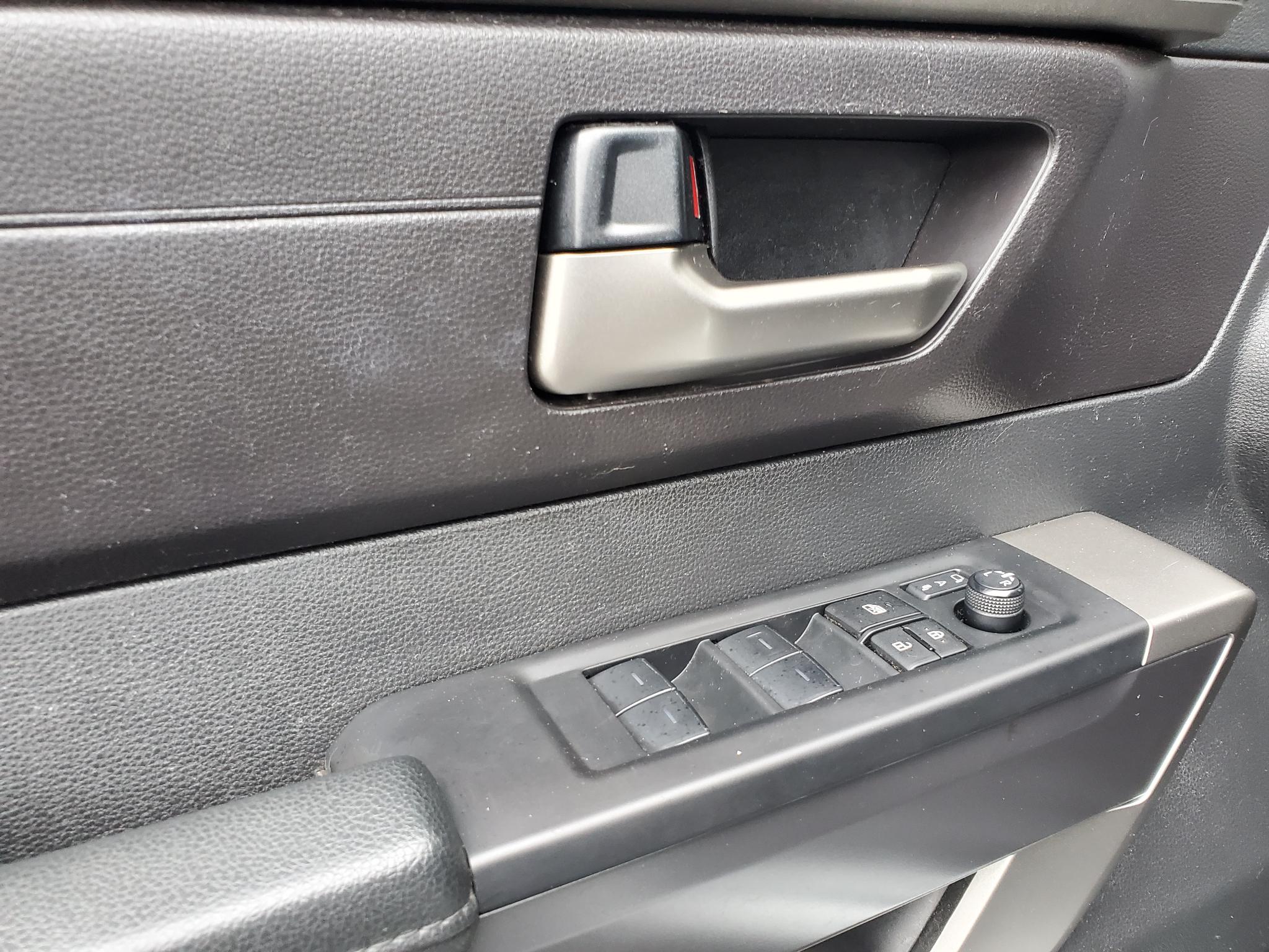 Toyota Tundra 4WD SR5 CrewMax 5.5' Bed (Natl) 2024