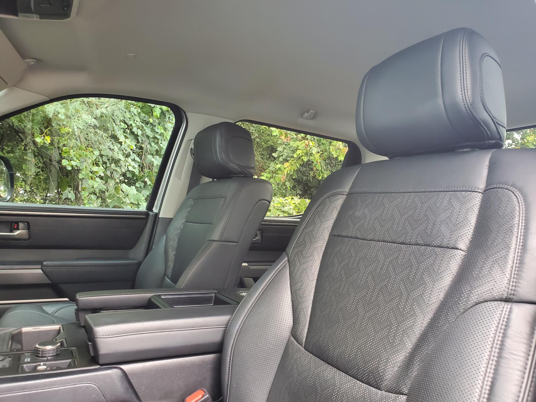 Toyota Tundra 4WD SR5 CrewMax 5.5' Bed (Natl) 2024