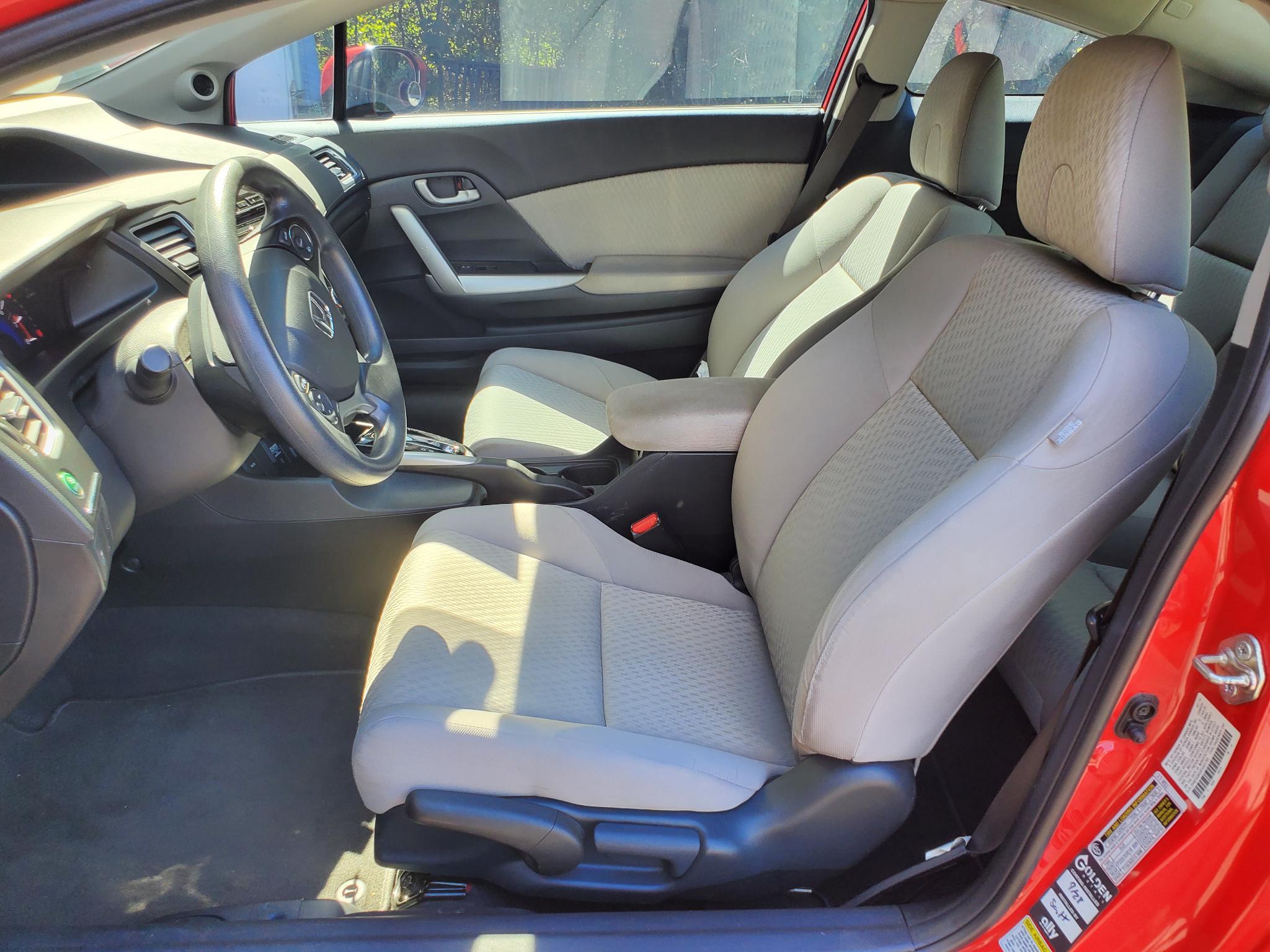 Honda Civic Coupe 2dr CVT LX 2015