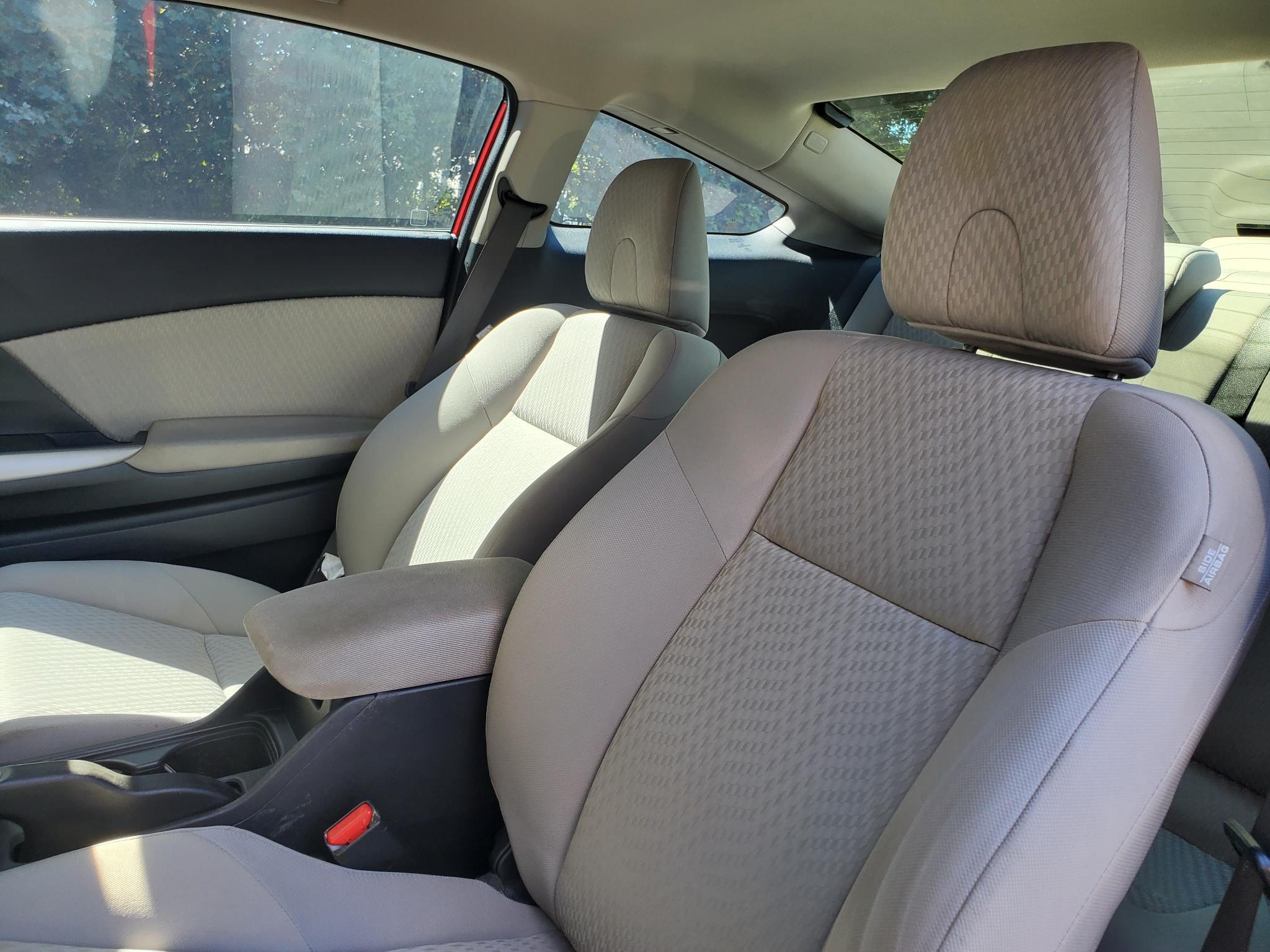 Honda Civic Coupe 2dr CVT LX 2015